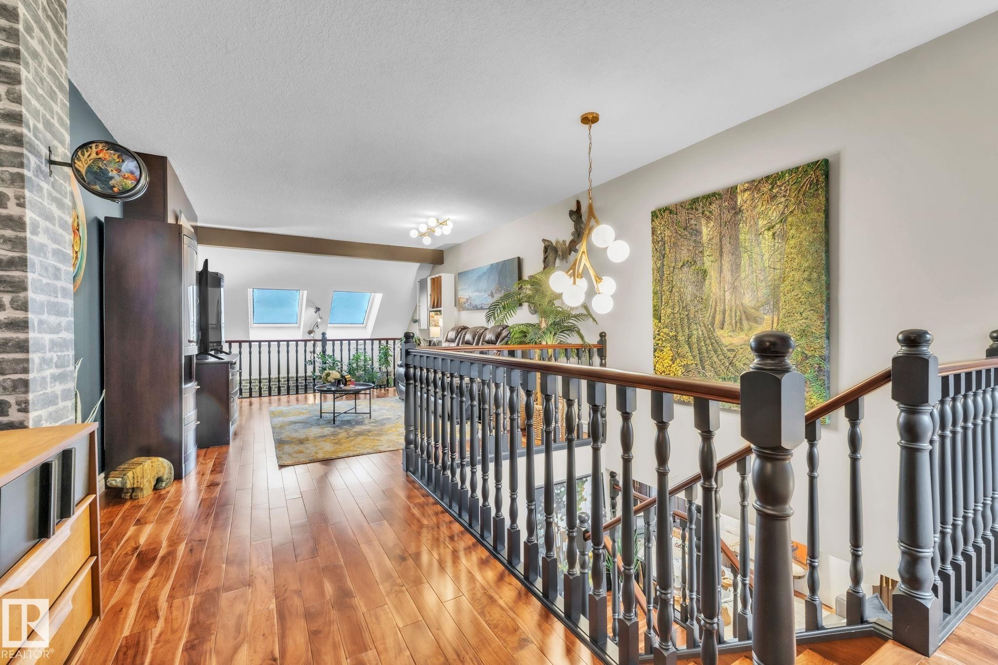 39 500 Lessard Drive, Edmonton, AB - Indoor Photo Showing Other Room