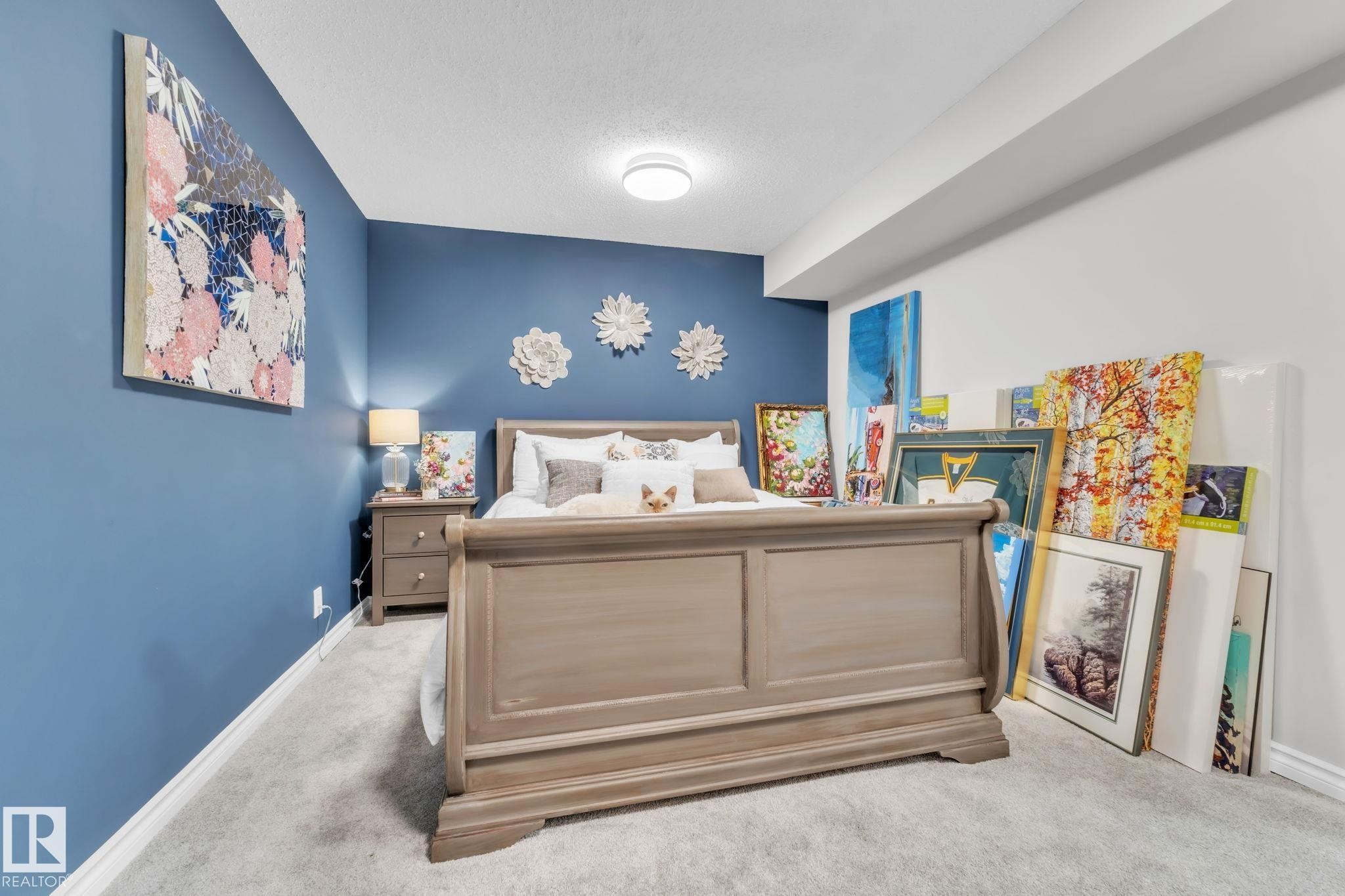 39 500 Lessard Drive, Edmonton, AB - Indoor Photo Showing Bedroom