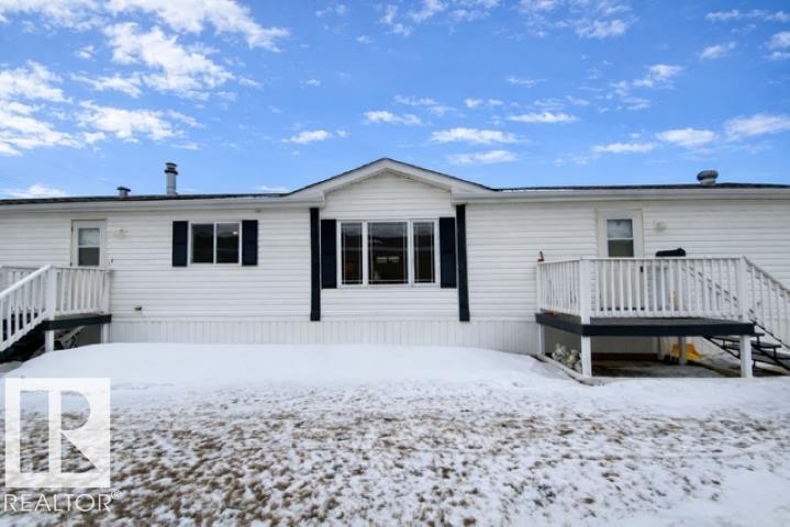 4805 49 Avenue, Wetaskiwin, AB - Outdoor With Deck Patio Veranda With Exterior