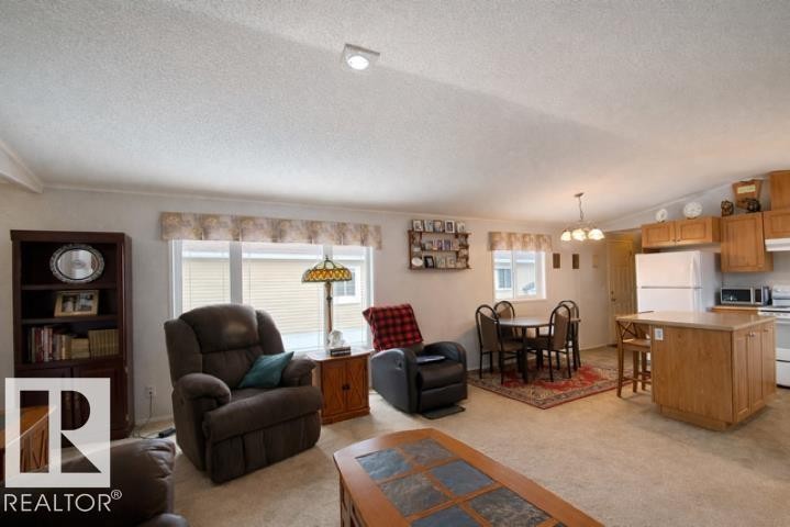 4805 49 Avenue, Wetaskiwin, AB - Indoor