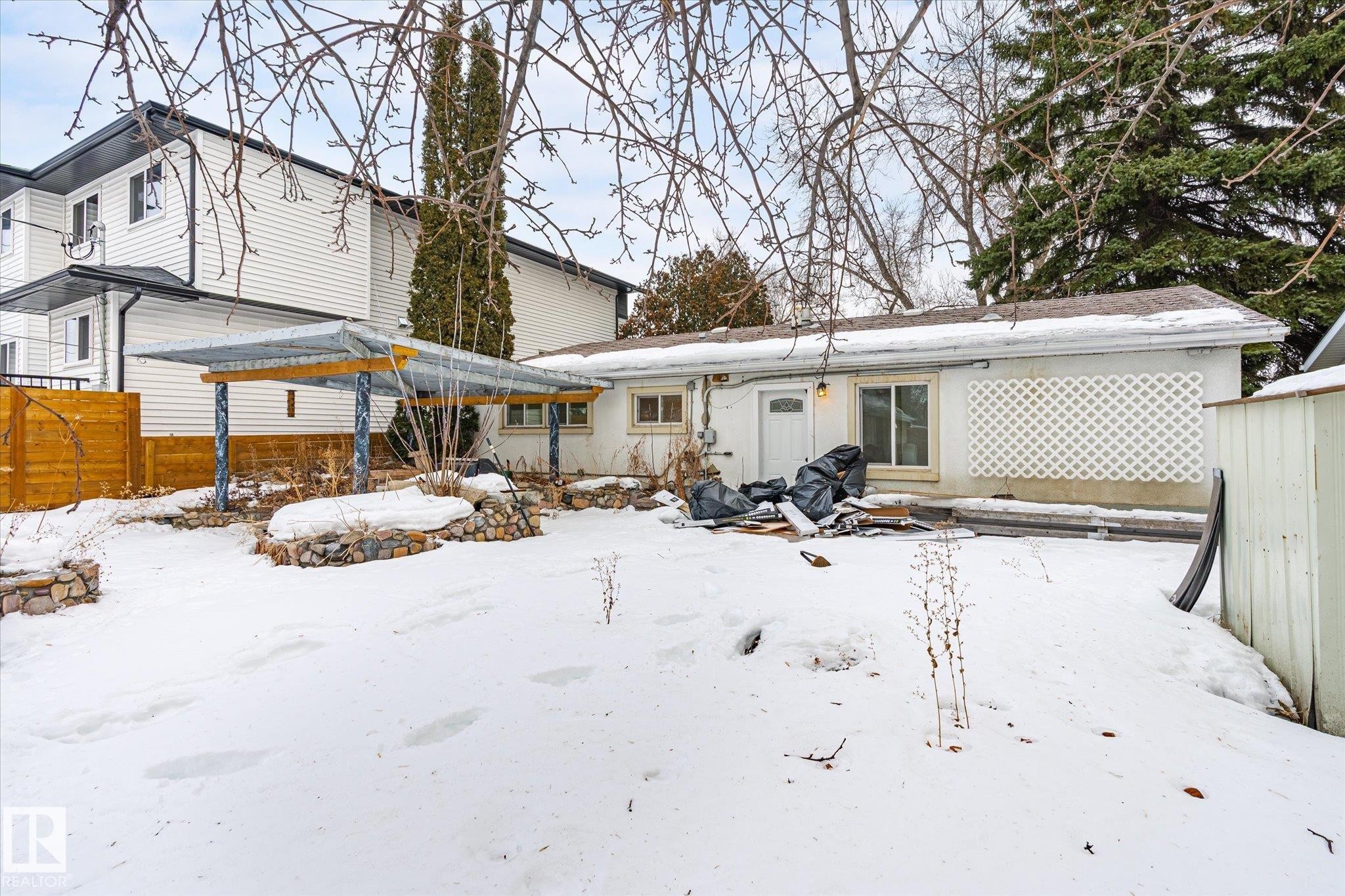 12034 37 Street, Edmonton, AB - Outdoor