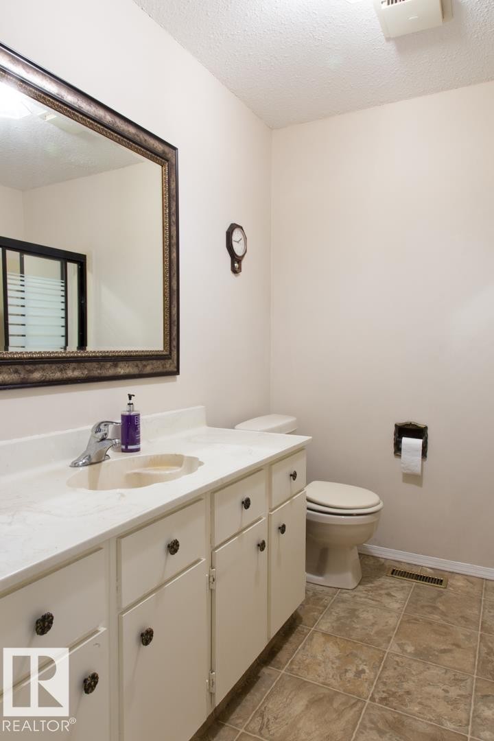 51019 Rr 141, Rural Minburn County, AB - Indoor Photo Showing Bathroom