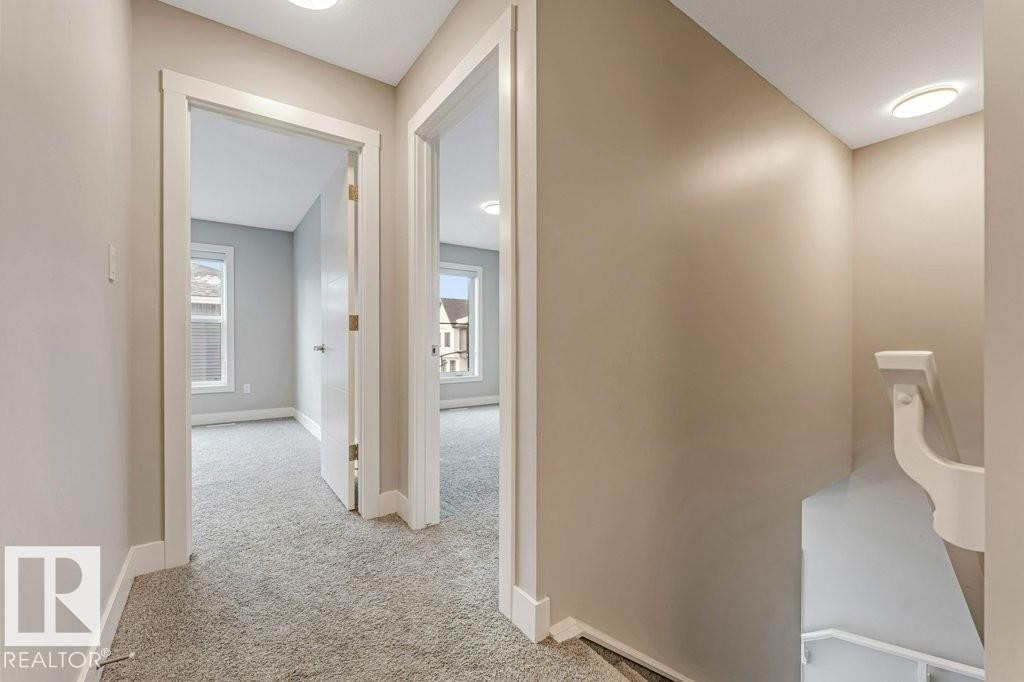 70 6905 25 Avenue Sw, Edmonton, AB - Indoor Photo Showing Other Room