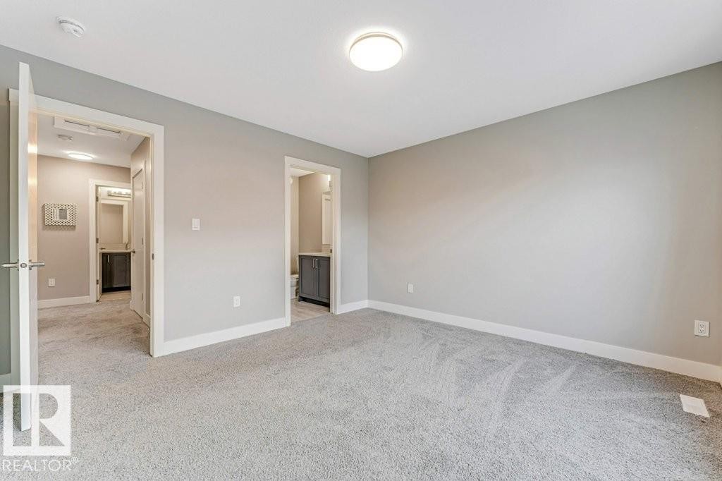 70 6905 25 Avenue Sw, Edmonton, AB - Indoor Photo Showing Other Room