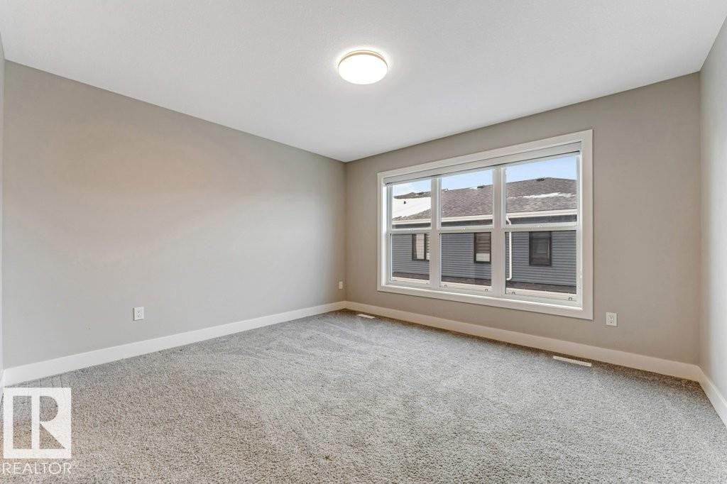 70 6905 25 Avenue Sw, Edmonton, AB - Indoor Photo Showing Other Room