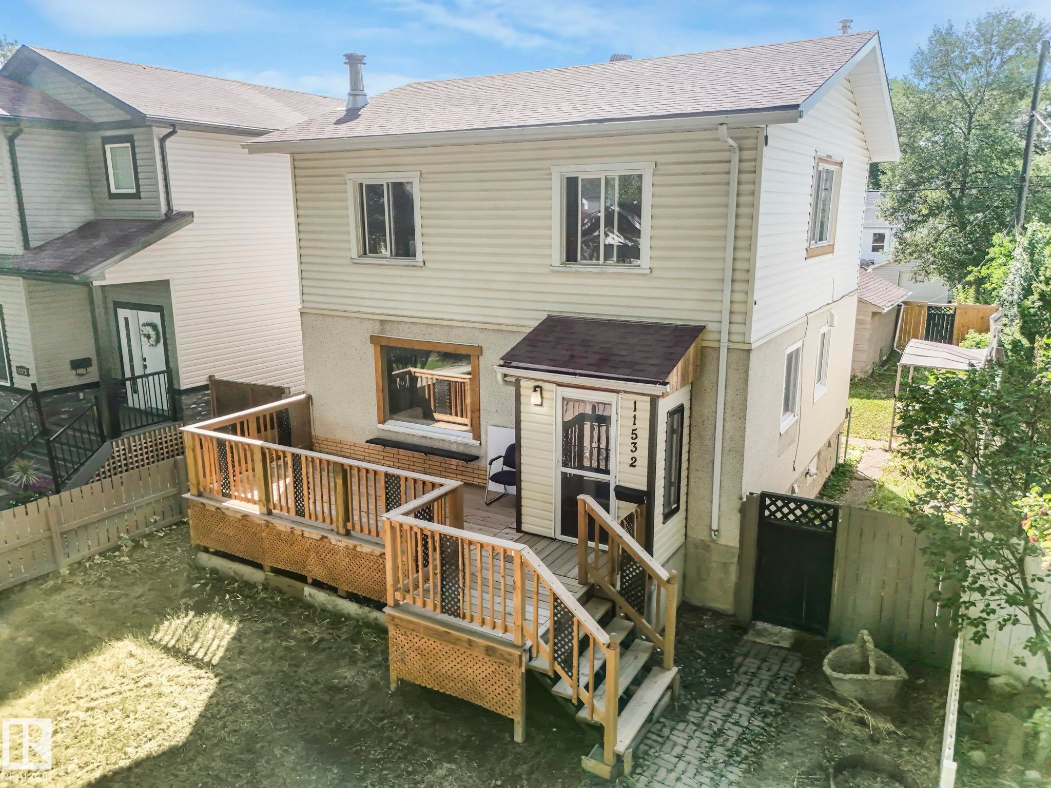 11532 88 Street, Edmonton, AB - Outdoor With Exterior