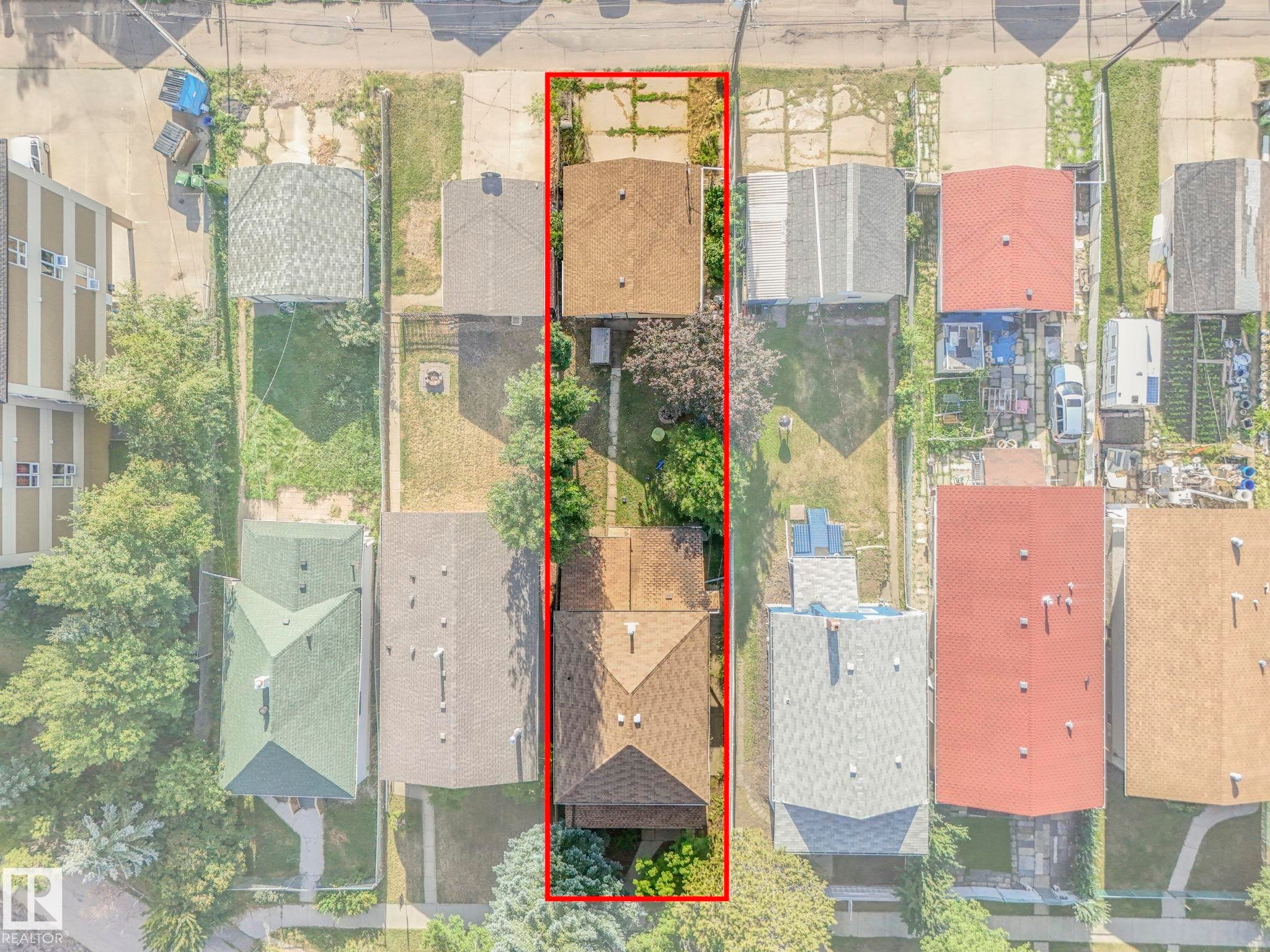 11408 81 Street, Edmonton, AB -