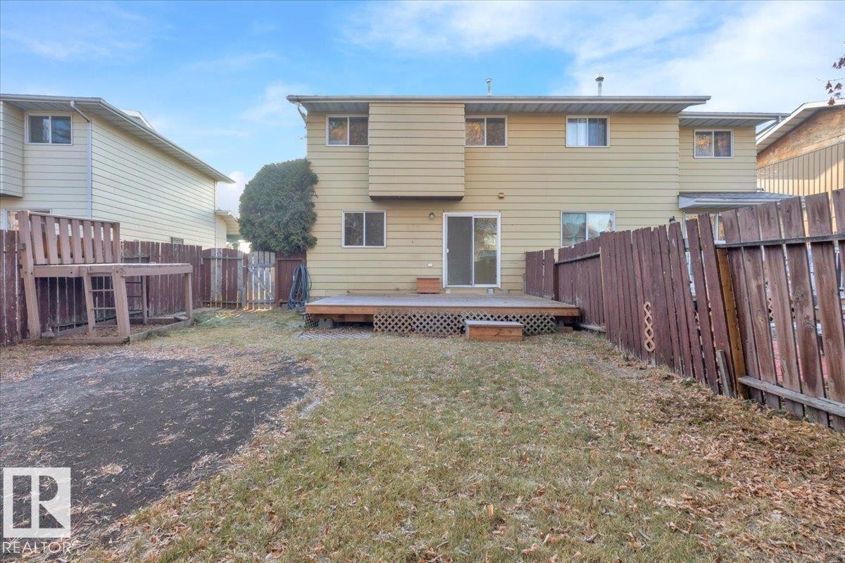 5512 38B Avenue, Edmonton, AB - Outdoor With Exterior
