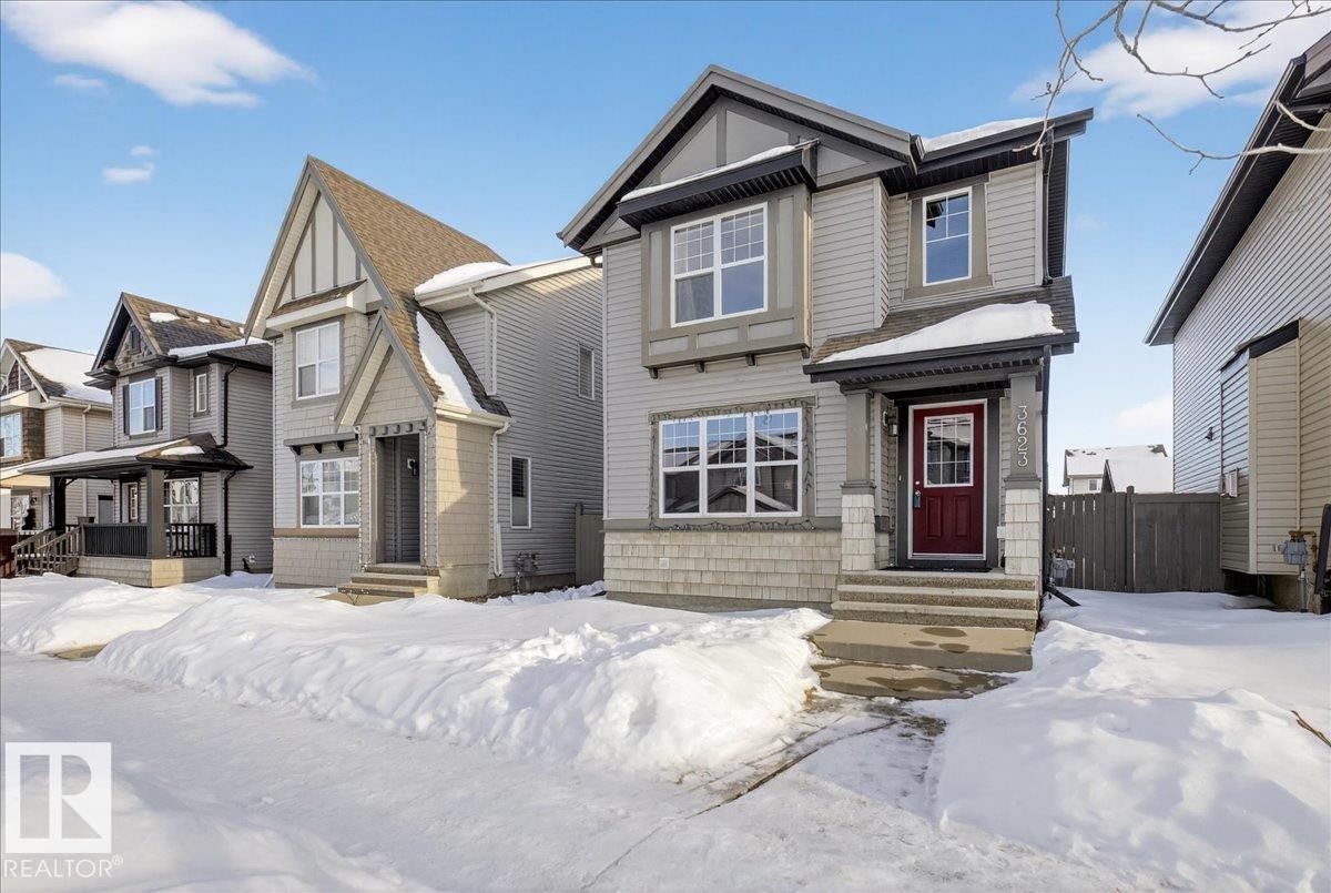 Craftsman house with entry steps - 3623 13 Street, Edmonton, AB - Outdoor With Facade