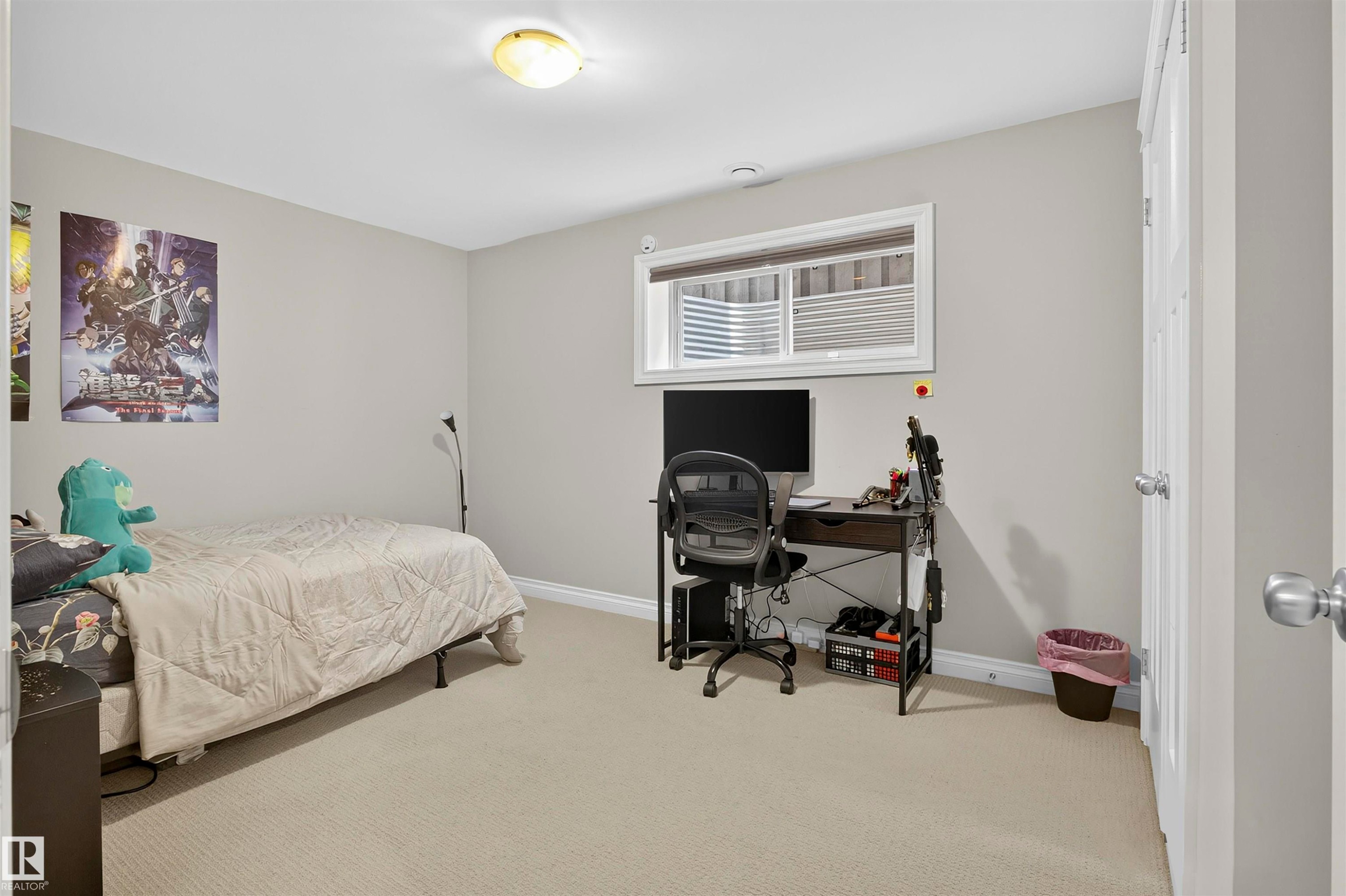 618 Adams Way Sw, Edmonton, AB - Indoor Photo Showing Bedroom