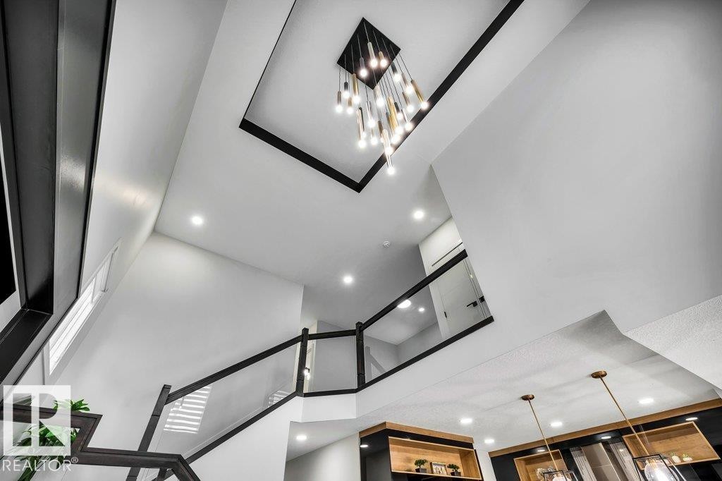 5320 Kimball Place, Edmonton, AB - Indoor Photo Showing Other Room