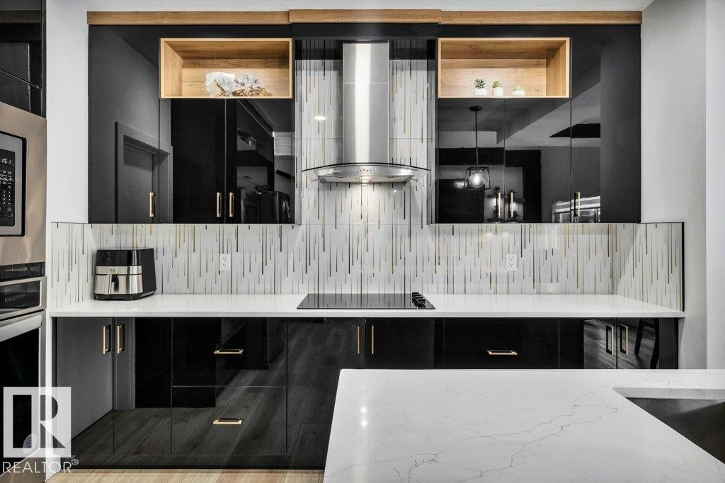 5320 Kimball Place, Edmonton, AB - Indoor Photo Showing Kitchen