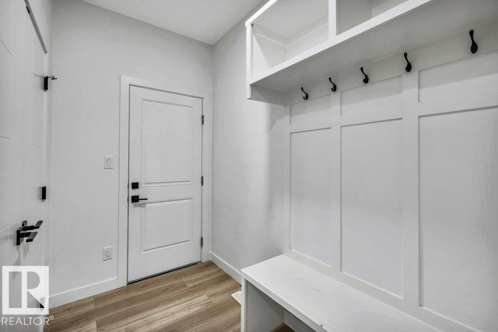 5320 Kimball Place, Edmonton, AB - Indoor Photo Showing Other Room