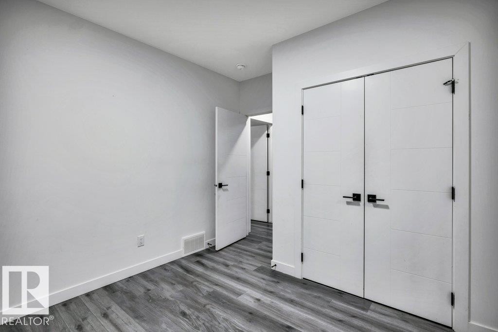 5320 Kimball Place, Edmonton, AB - Indoor Photo Showing Other Room