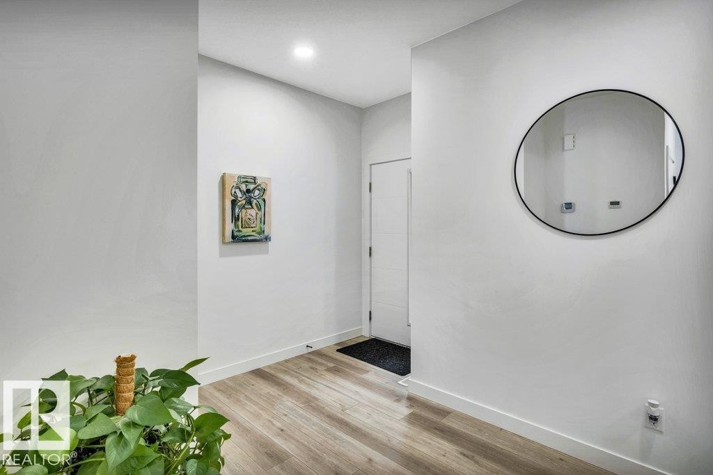 5320 Kimball Place, Edmonton, AB - Indoor Photo Showing Other Room