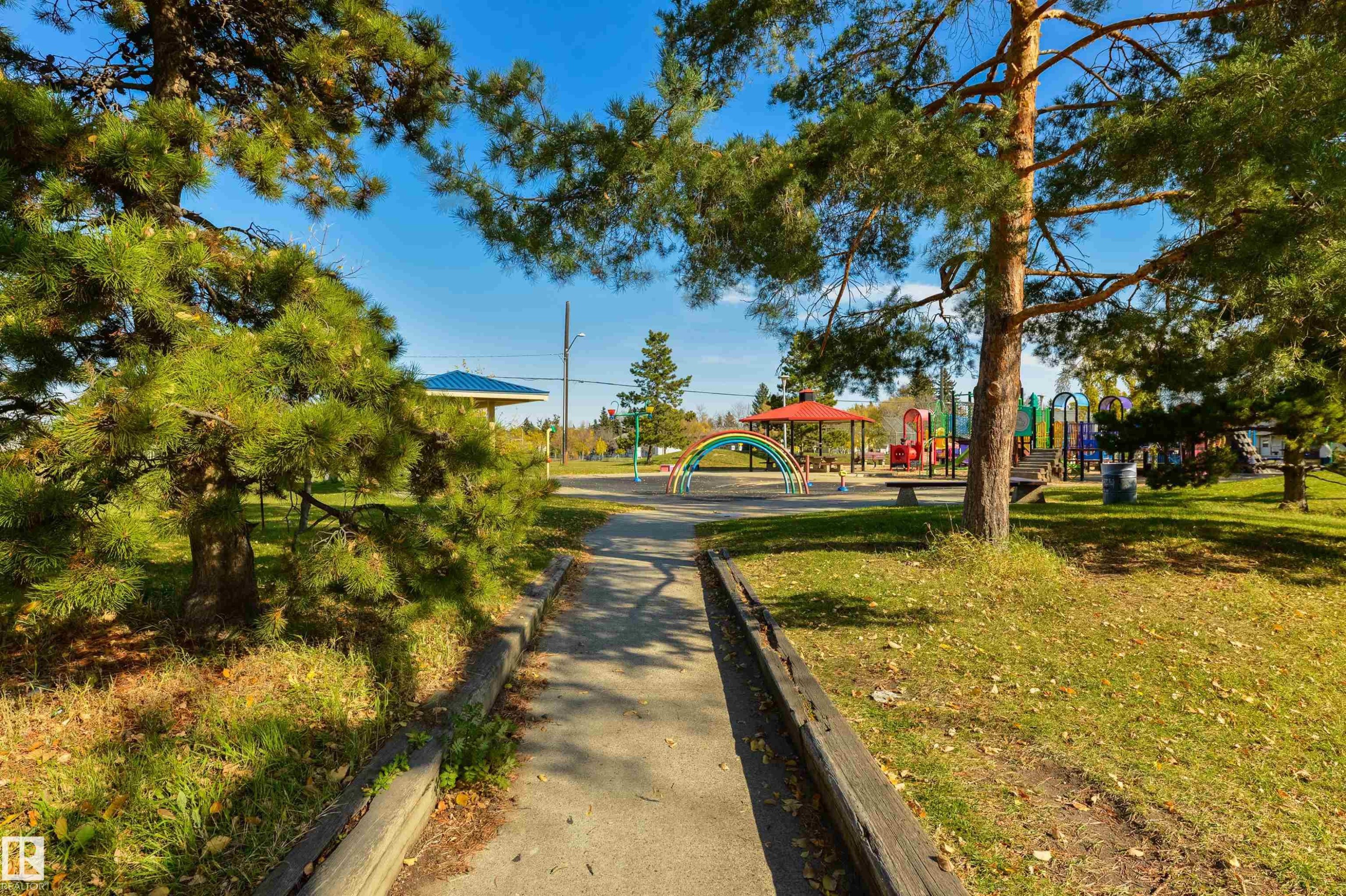 9720 65 Avenue, Edmonton, AB - Outdoor With View