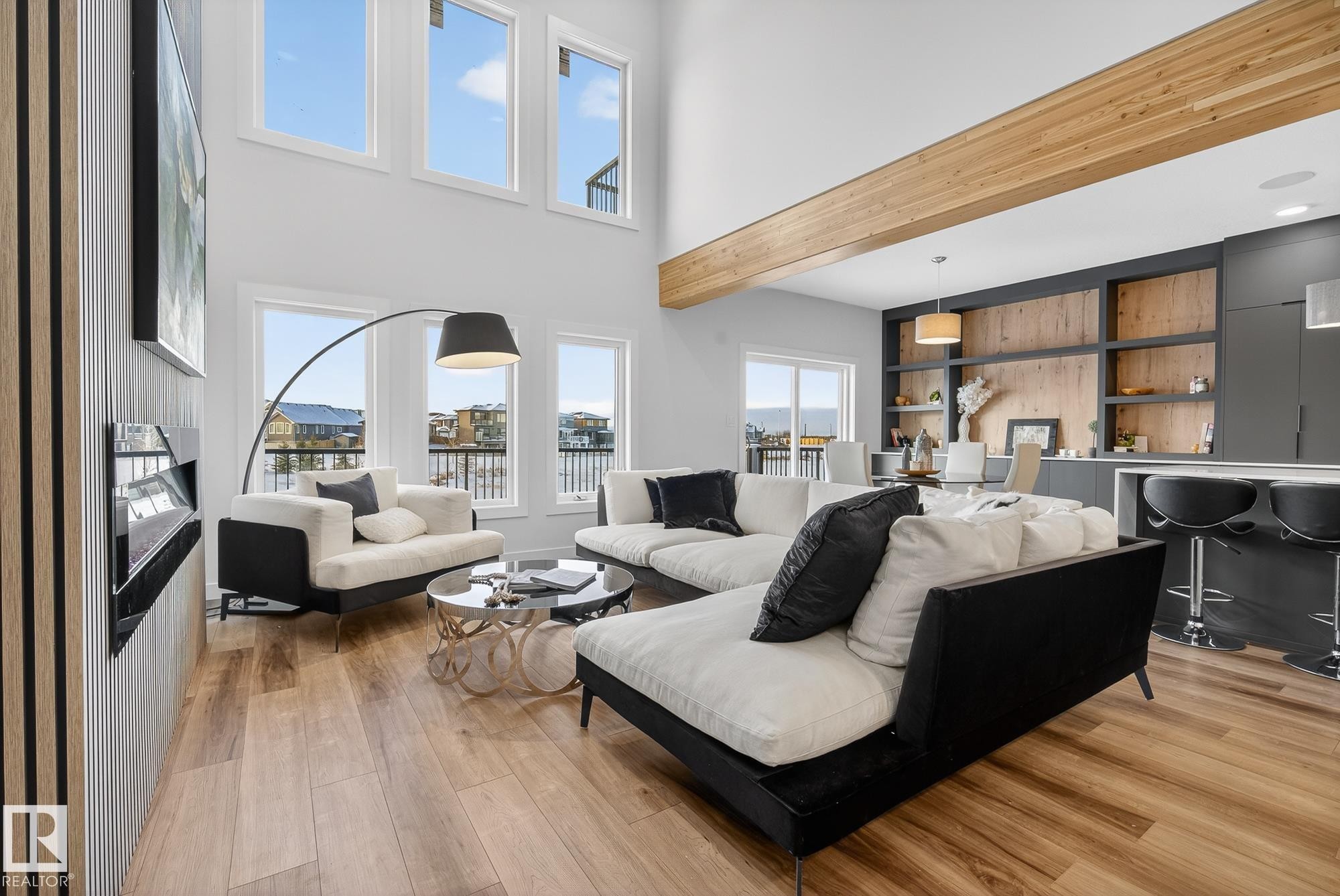 34 Eldridge Point(E), St. Albert, AB - Indoor Photo Showing Living Room