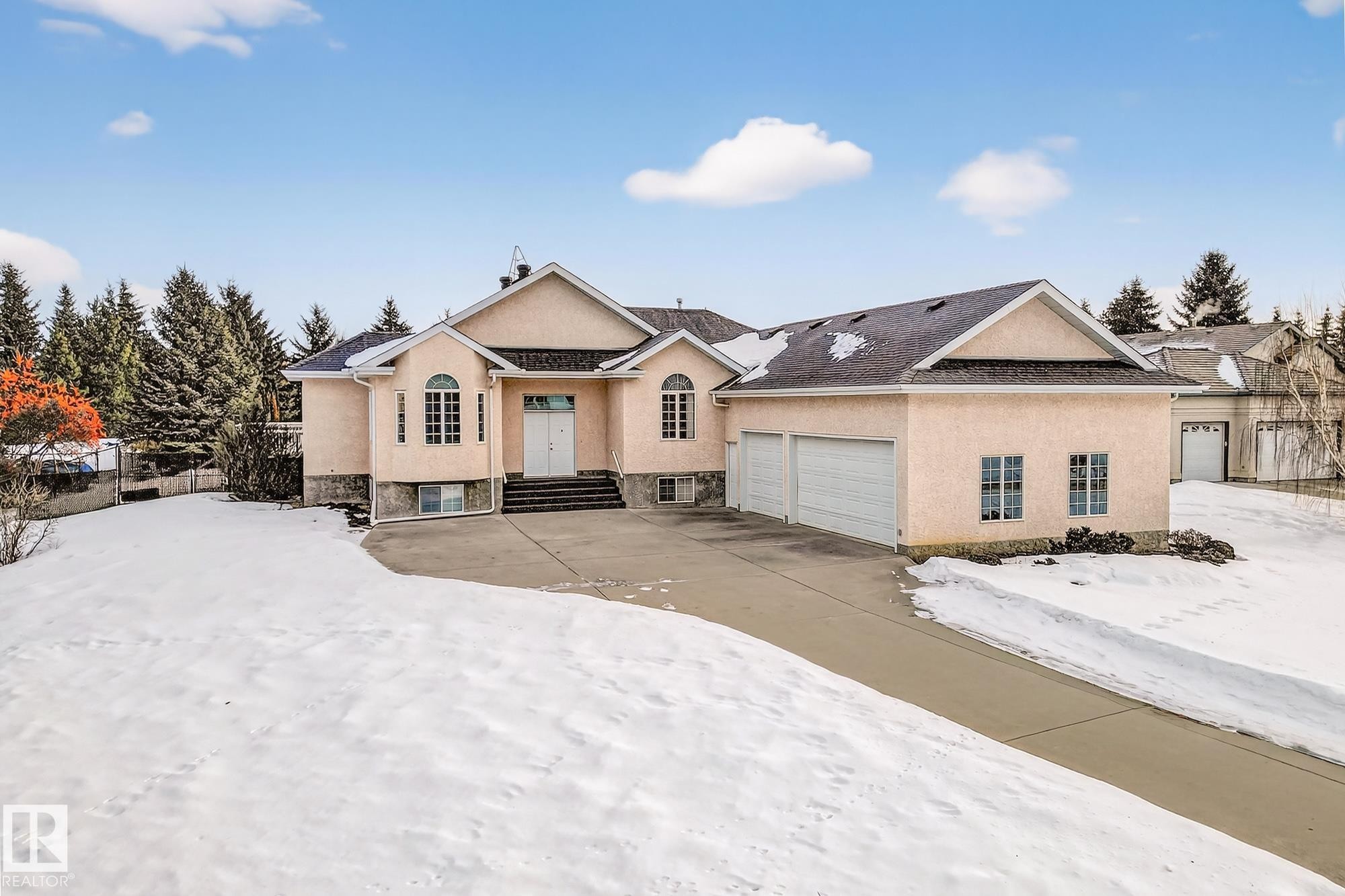 83 53302 Rge Road 261, Rural Parkland County, AB - Outdoor With Facade