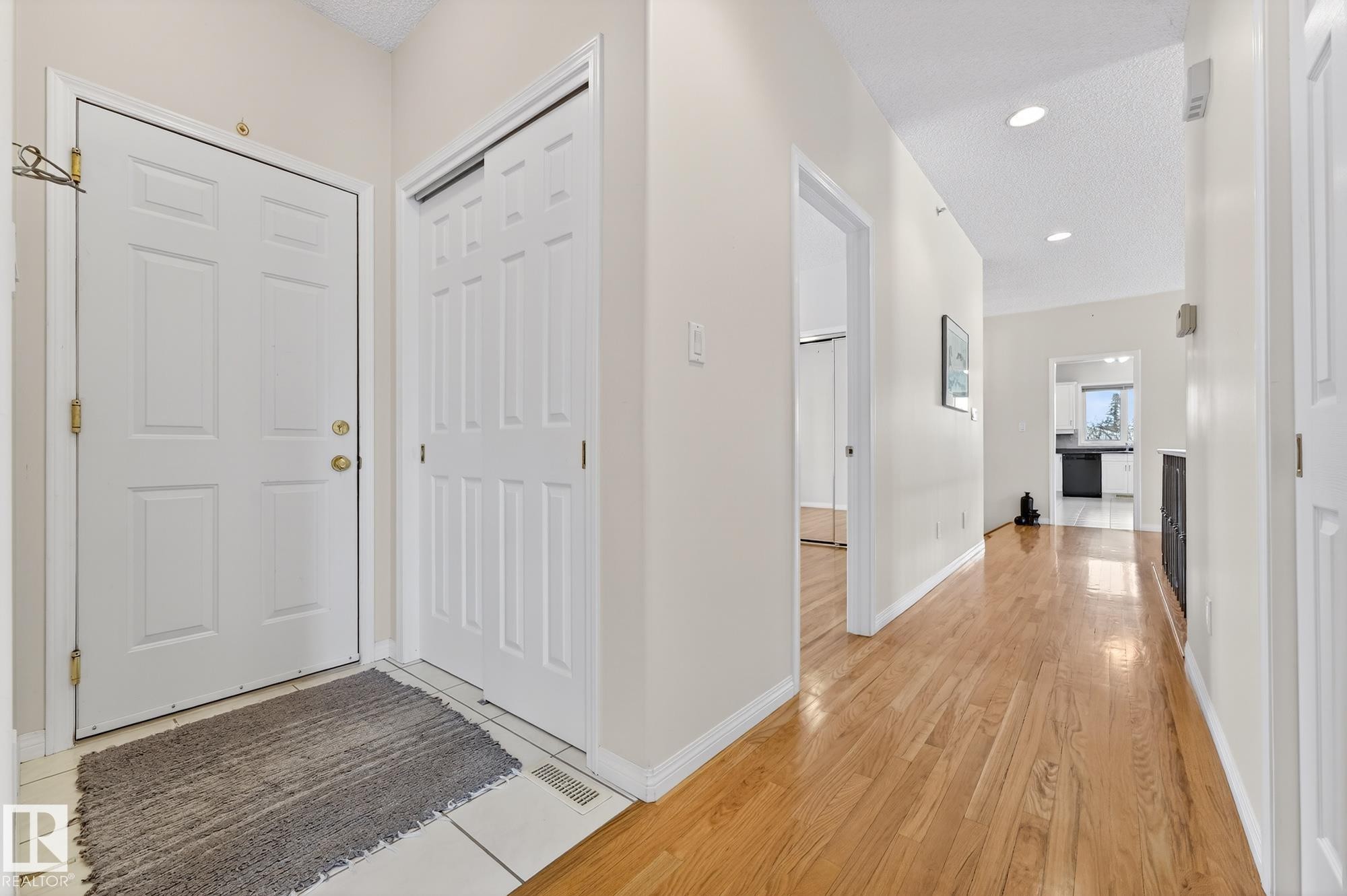 83 53302 Rge Road 261, Rural Parkland County, AB - Indoor Photo Showing Other Room