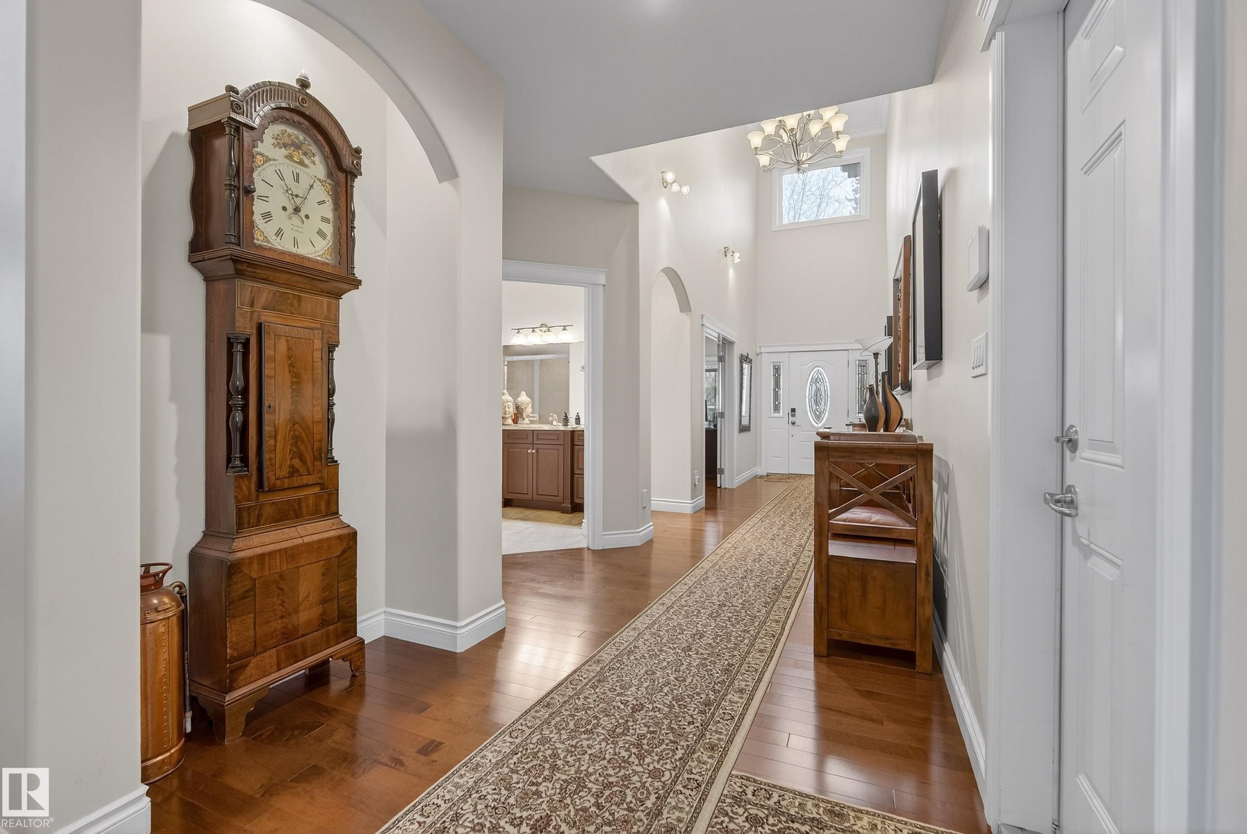 10309 Villa Avenue, Edmonton, AB - Indoor Photo Showing Other Room