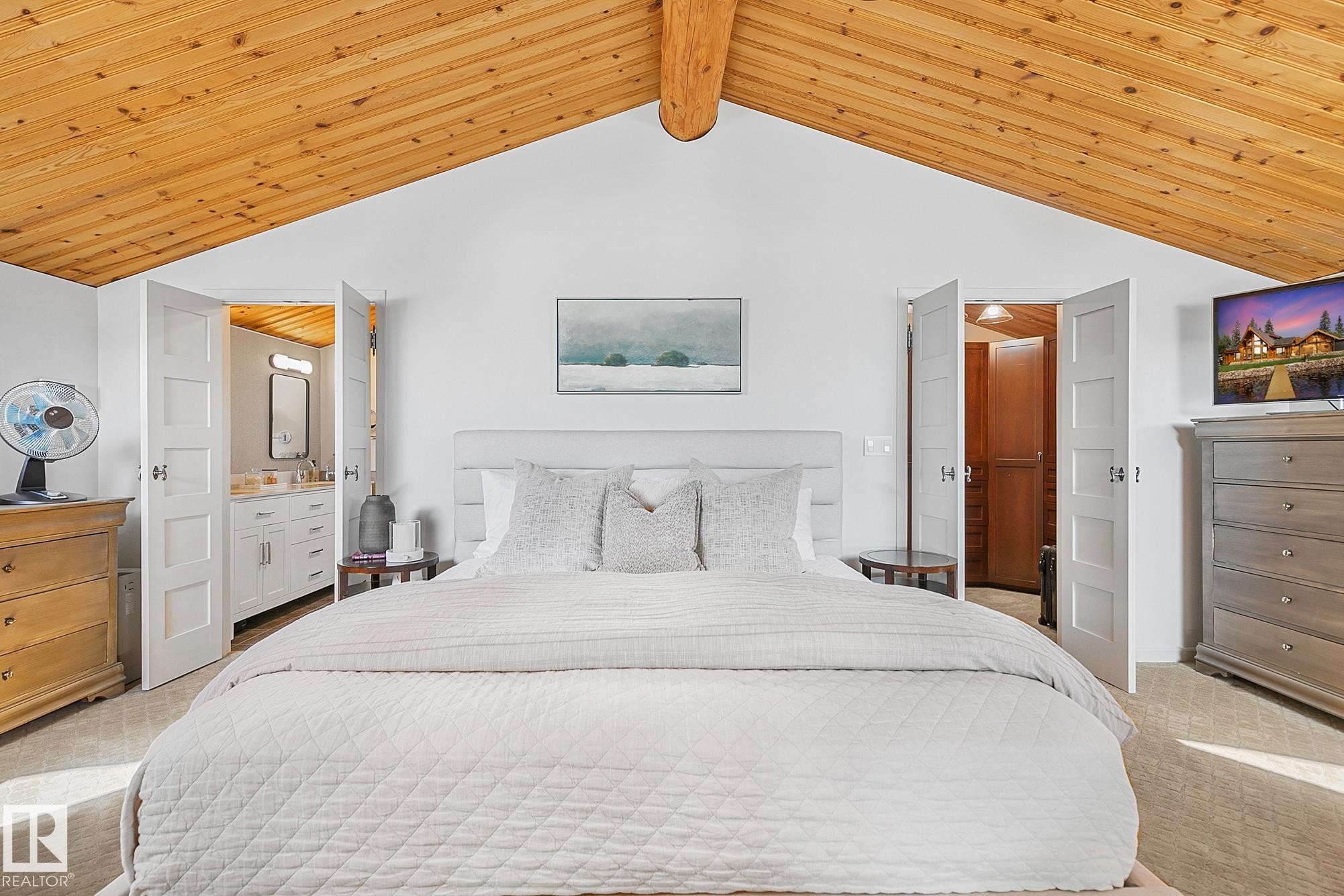 #1 Martin Road, Rural Lac Ste. Anne County, AB - Indoor Photo Showing Bedroom