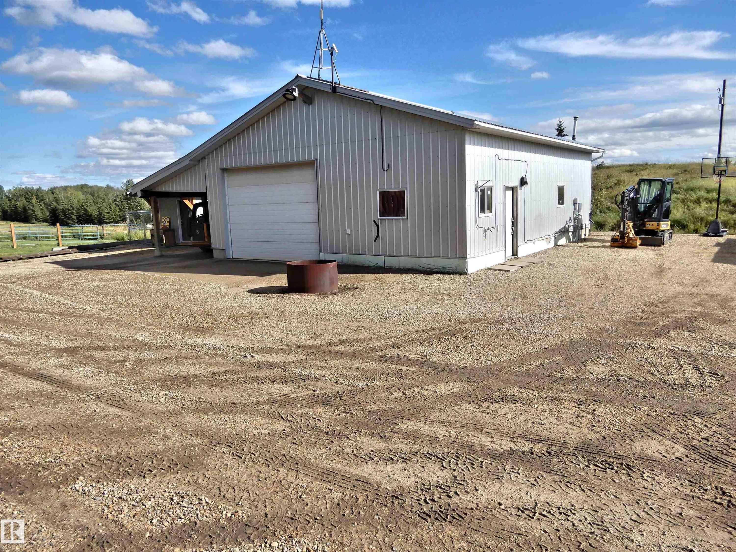 5208 Twp Road 505, Rural Parkland County, AB - Outdoor