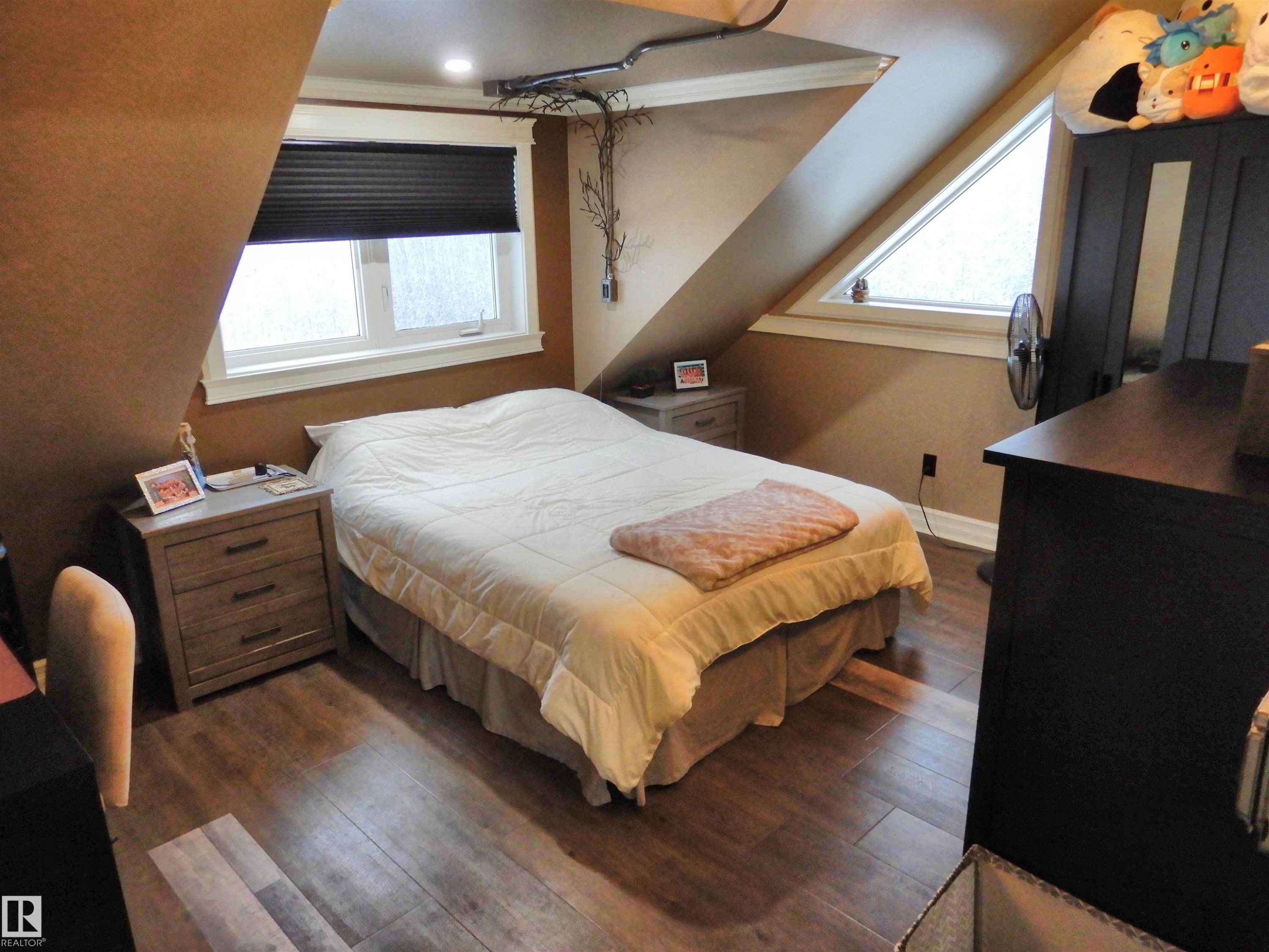 5208 Twp Road 505, Rural Parkland County, AB - Indoor Photo Showing Bedroom