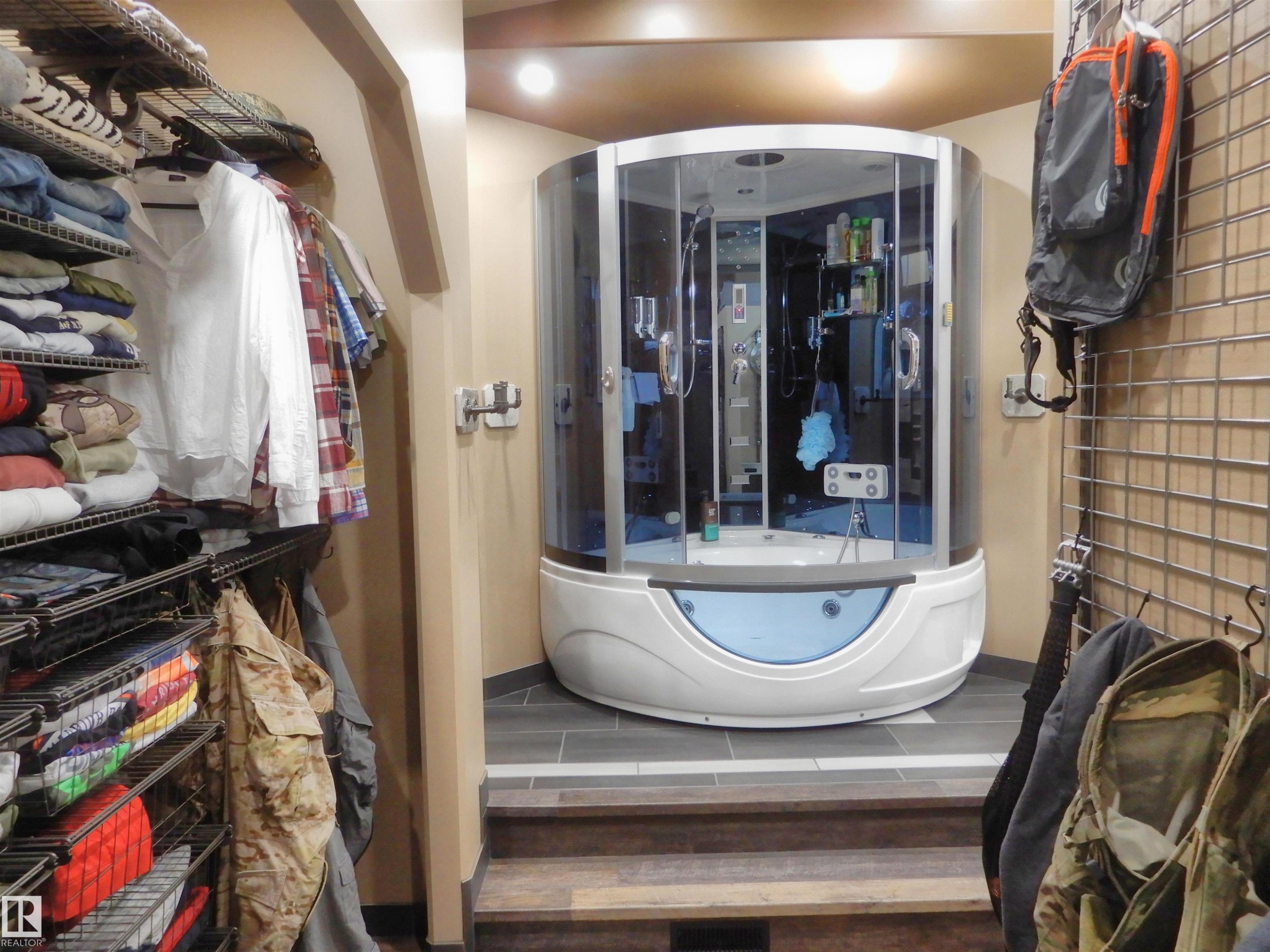 5208 Twp Road 505, Rural Parkland County, AB - Indoor Photo Showing Bathroom