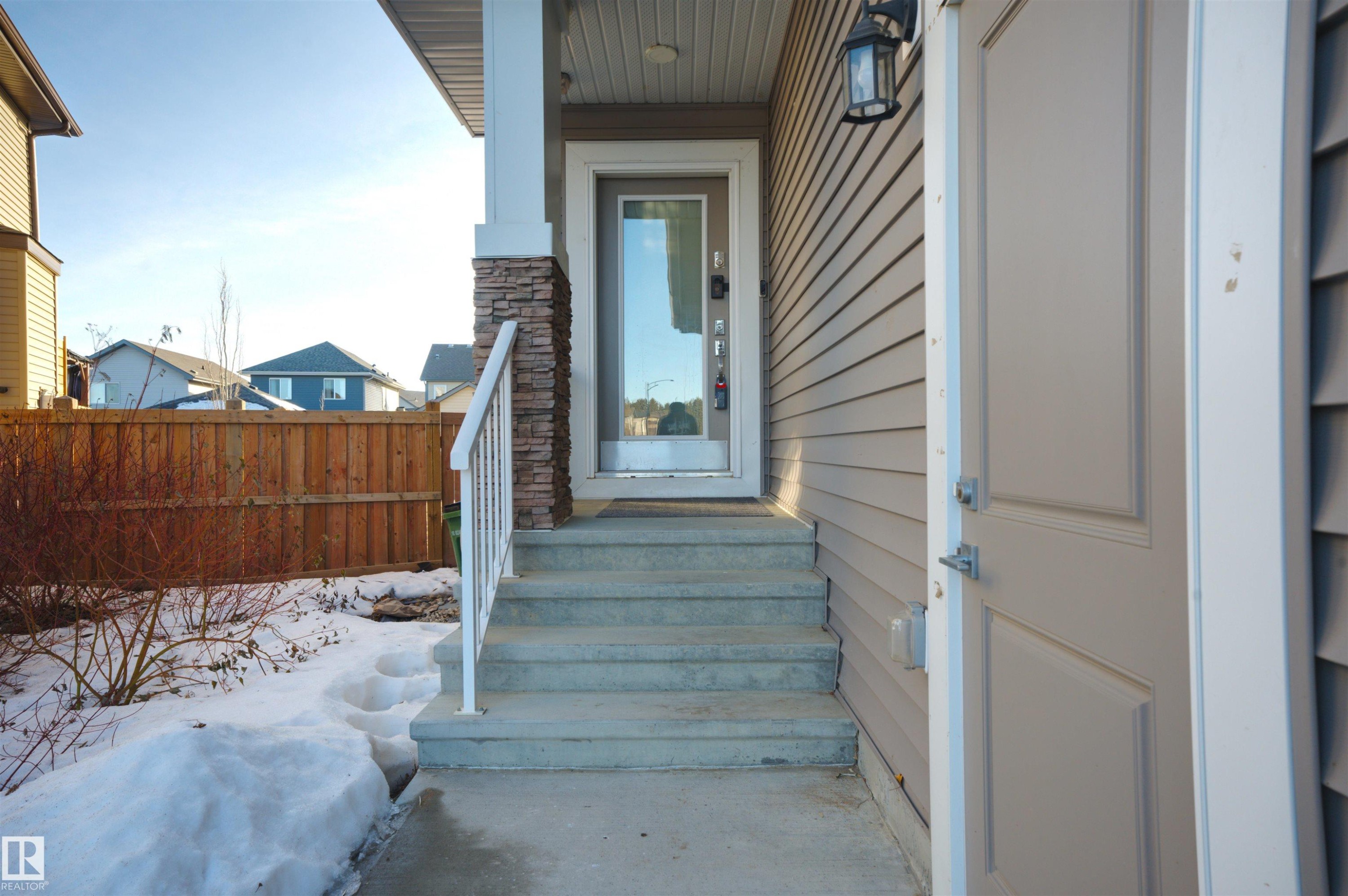 8904 217 Street, Edmonton, AB - Outdoor With Exterior