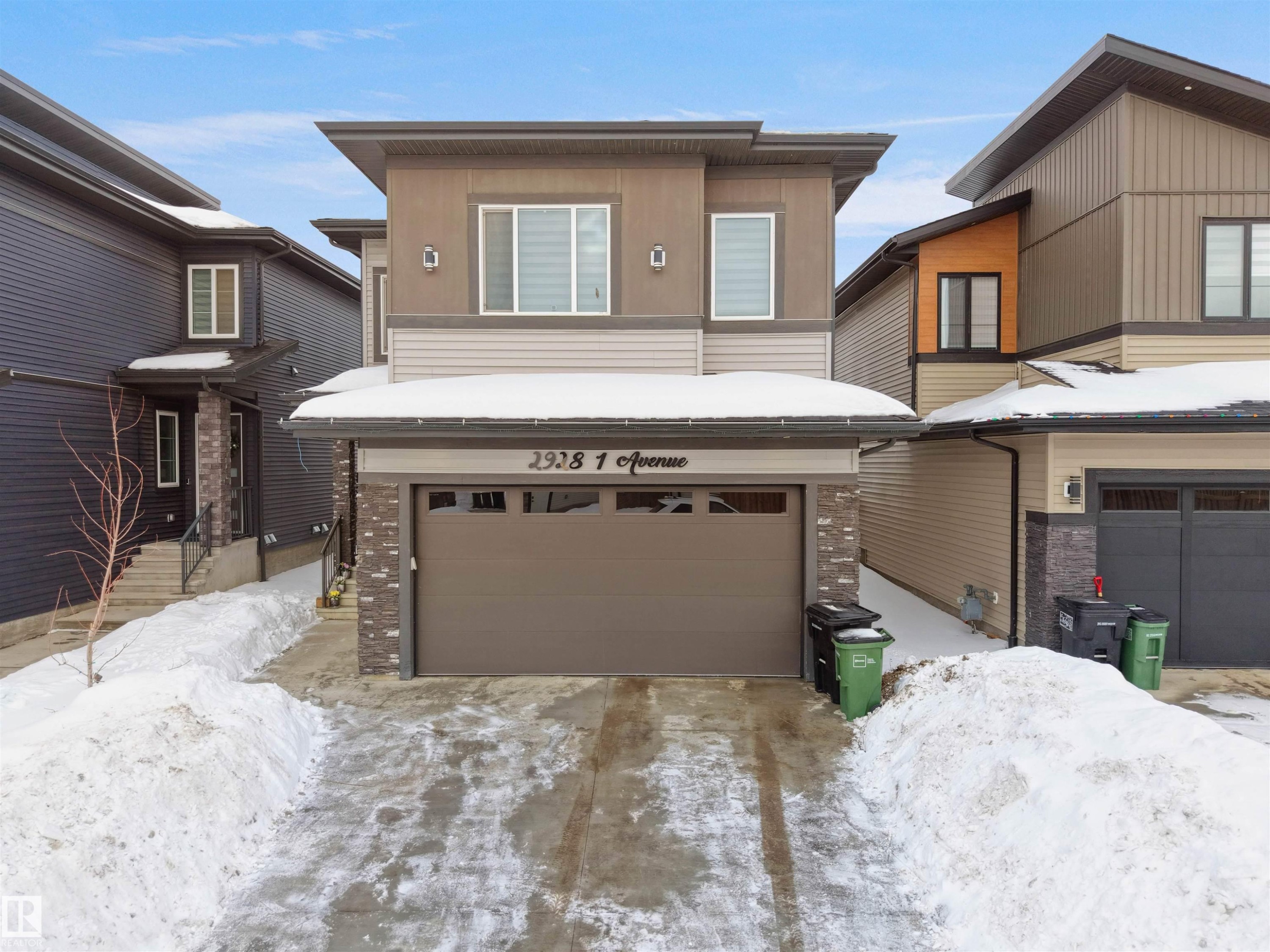 2928 1 Avenue, Edmonton, AB - Outdoor