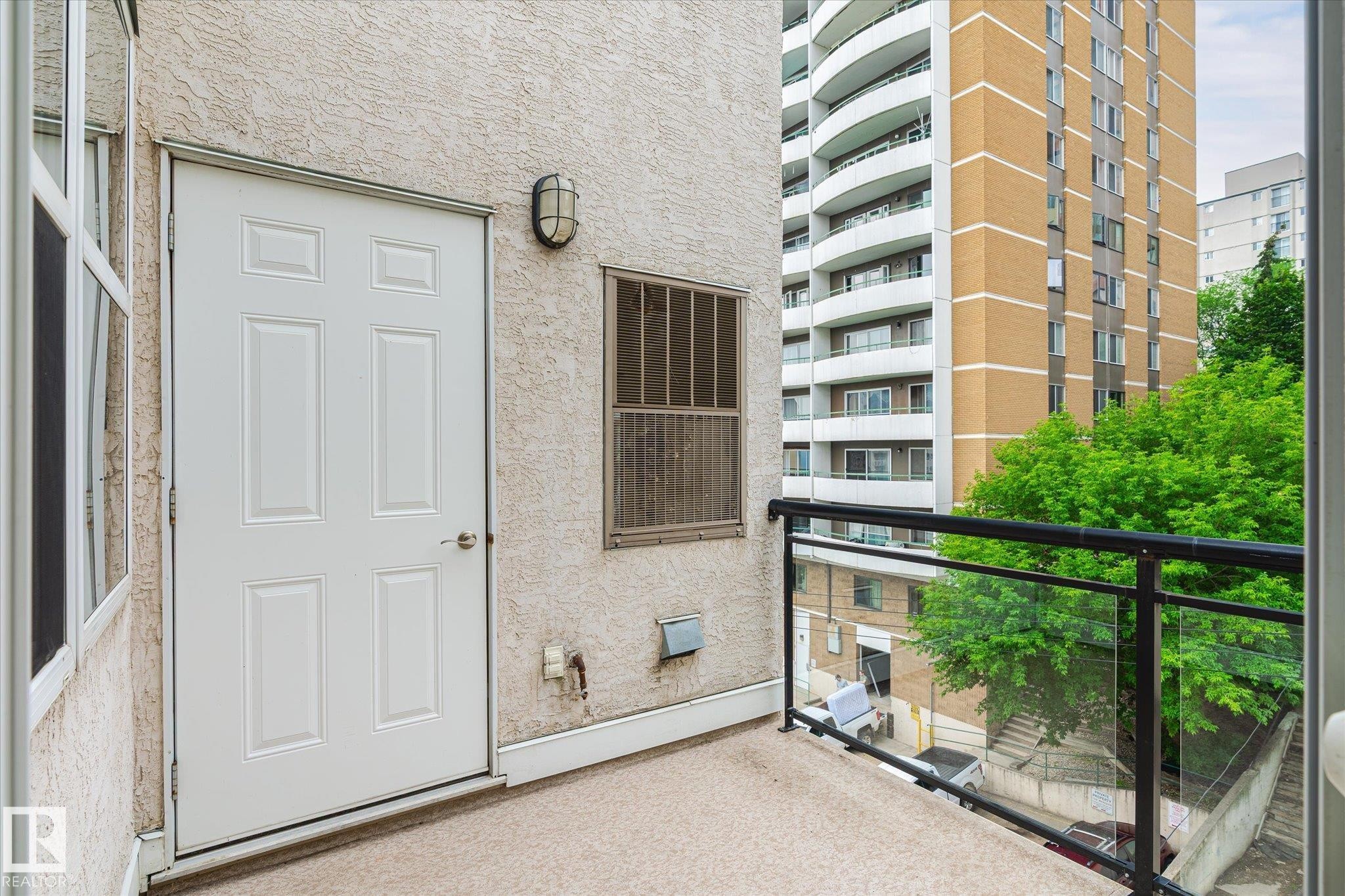 511 10503 98 Avenue, Edmonton, AB - Outdoor With Balcony