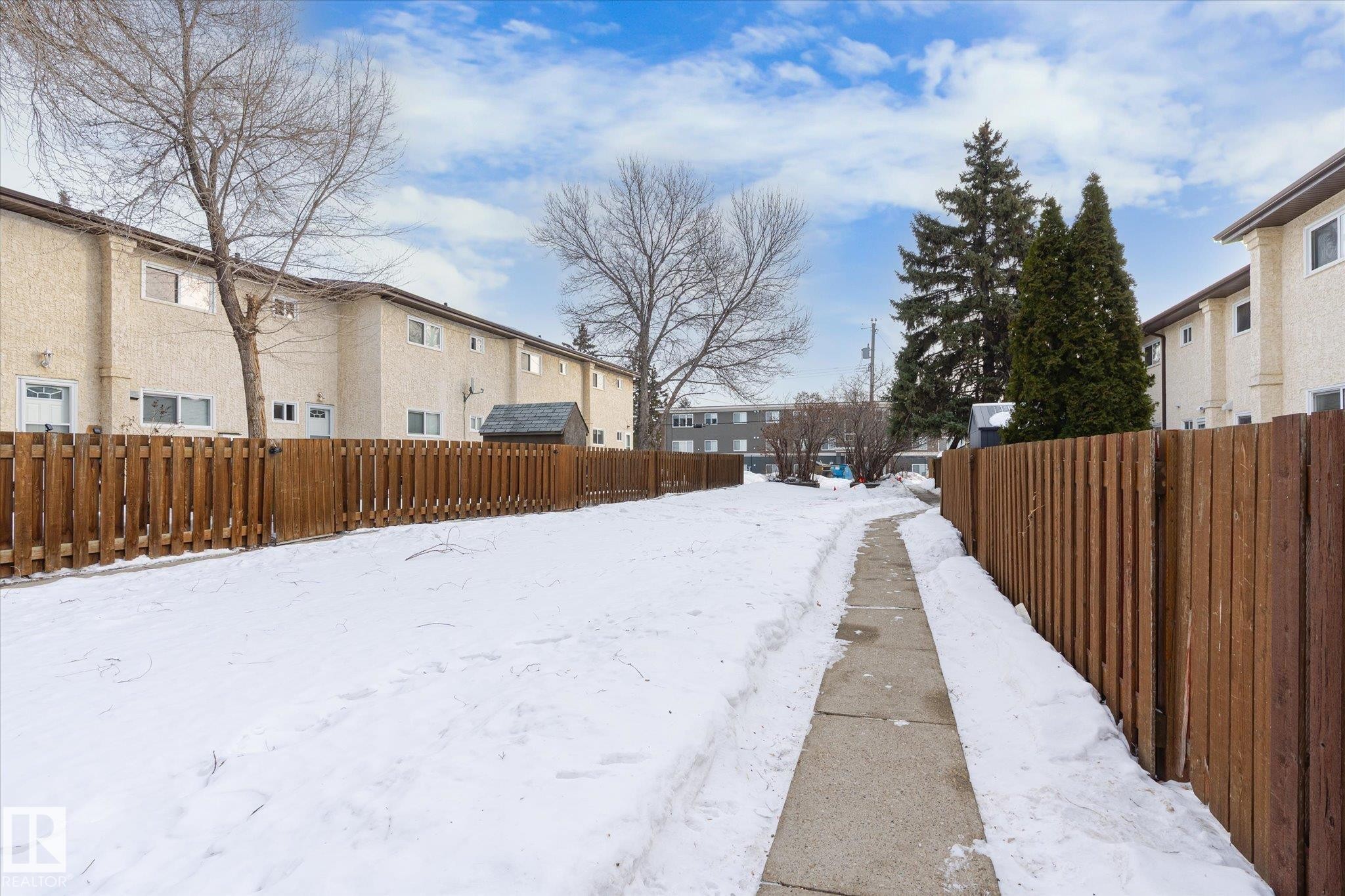 View of road featuring a residential view - 5105 106A Street, Edmonton, AB - Outdoor