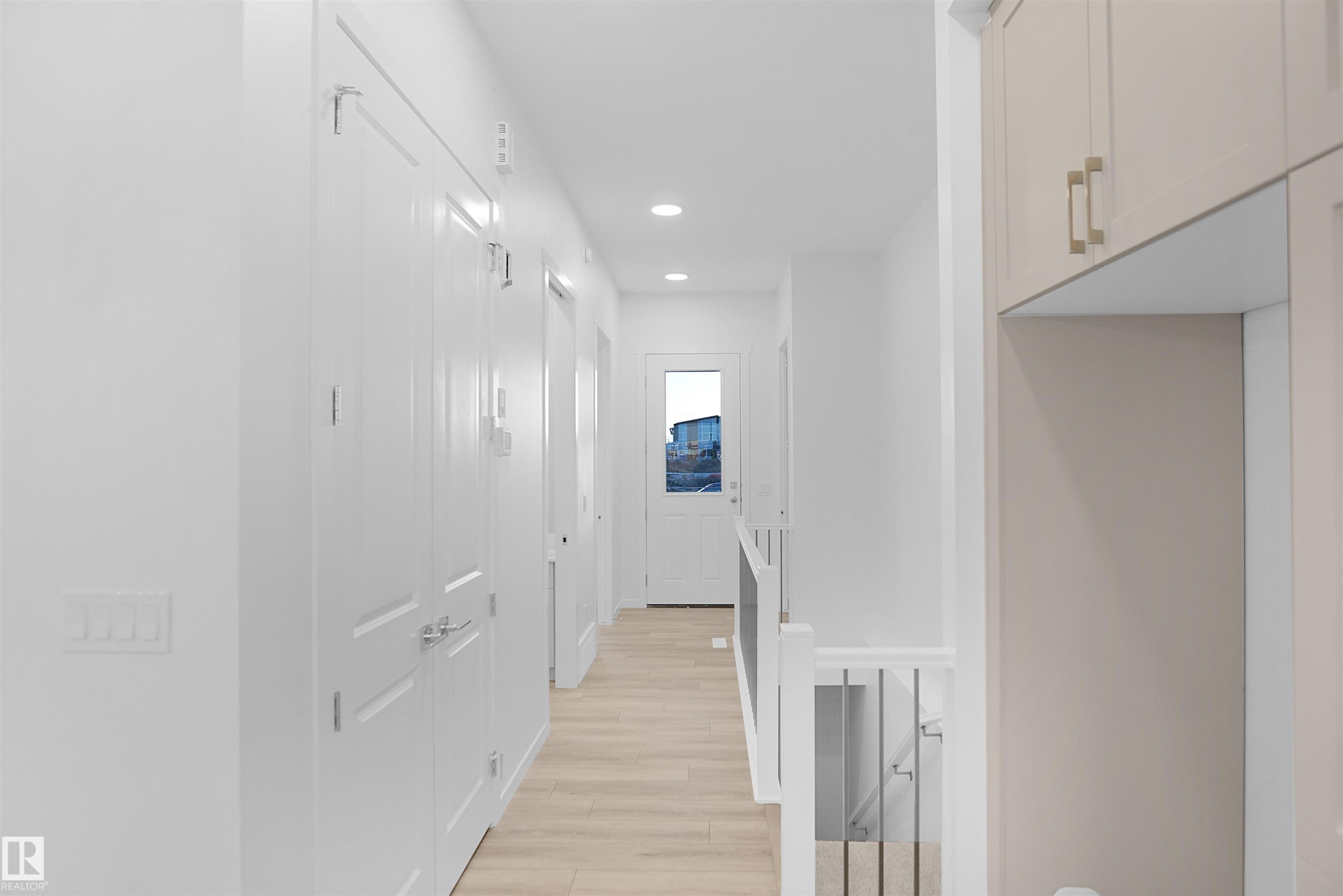 7505 Observer Lane, Edmonton, AB - Indoor Photo Showing Other Room