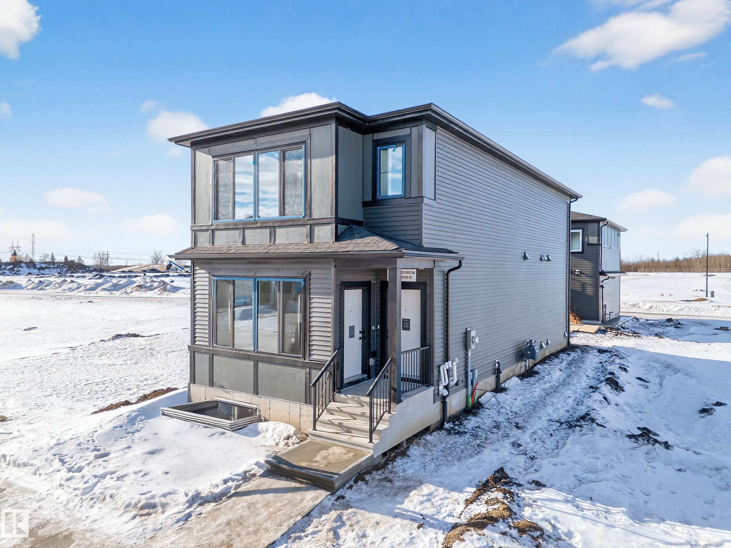 3736 Erlanger Drive, Edmonton, AB - Outdoor