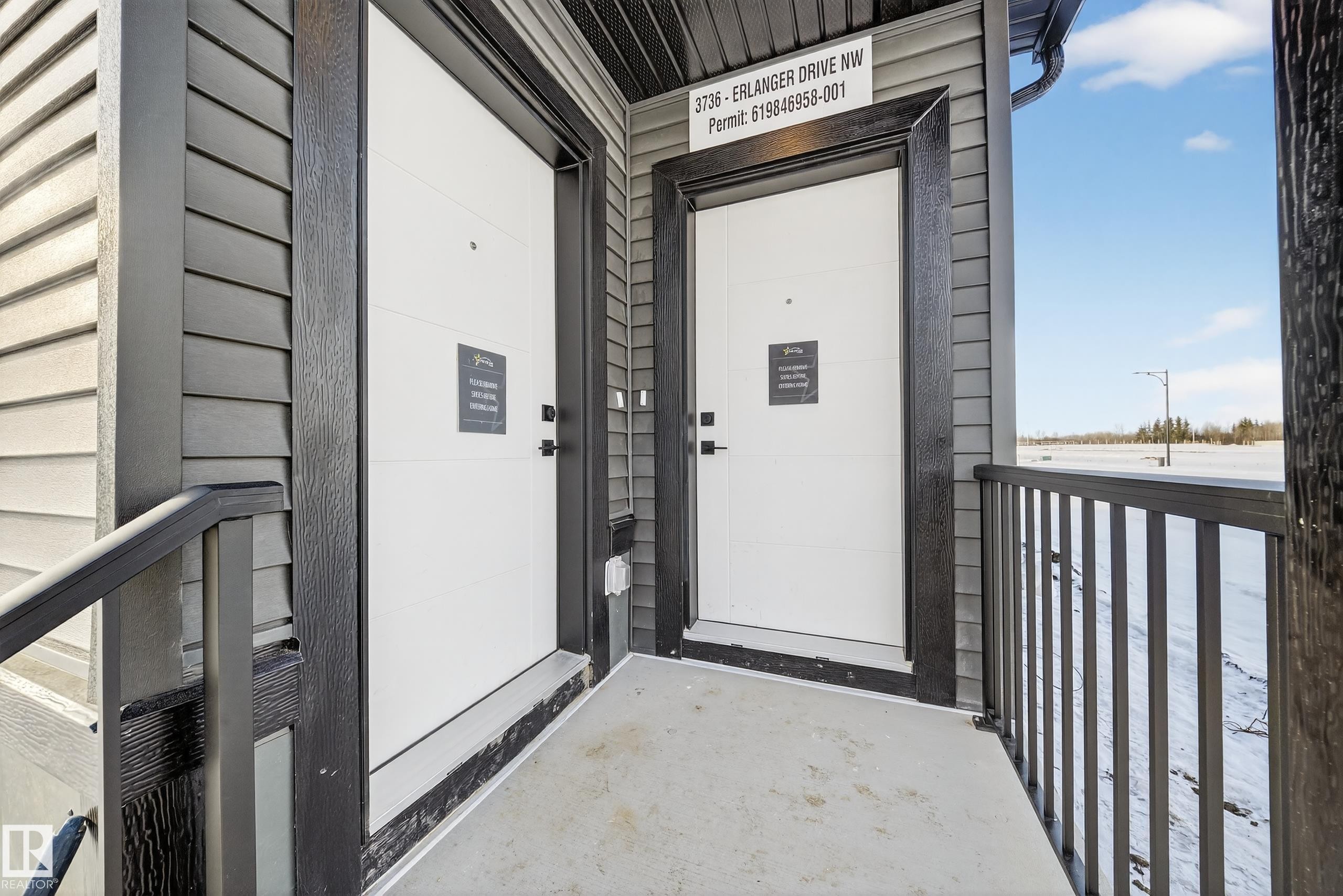 3736 Erlanger Drive, Edmonton, AB - Outdoor With Exterior