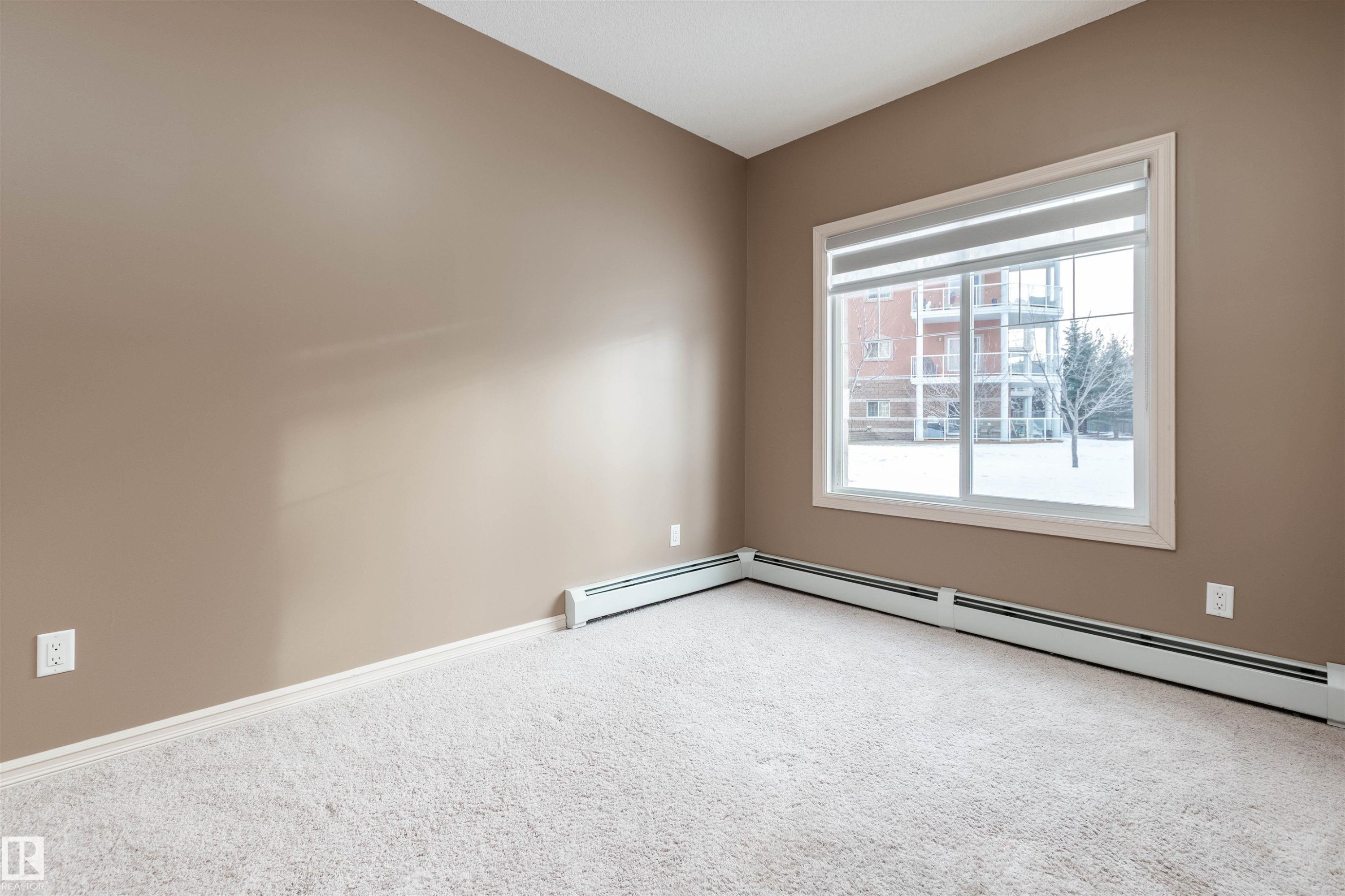 114 263 Macewan Road, Edmonton, AB - Indoor Photo Showing Other Room