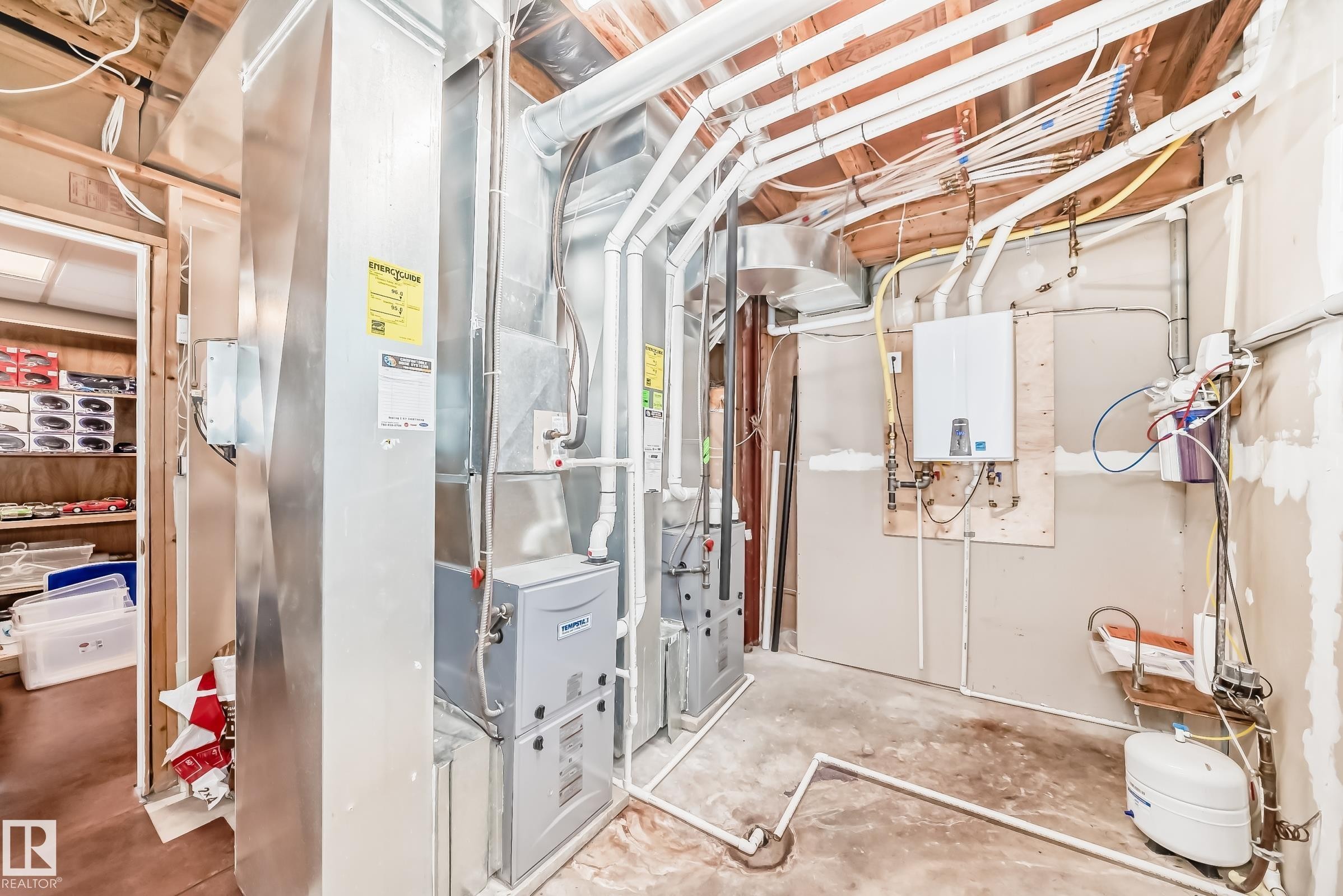 946 Wallbridge Place, Edmonton, AB - Indoor Photo Showing Basement