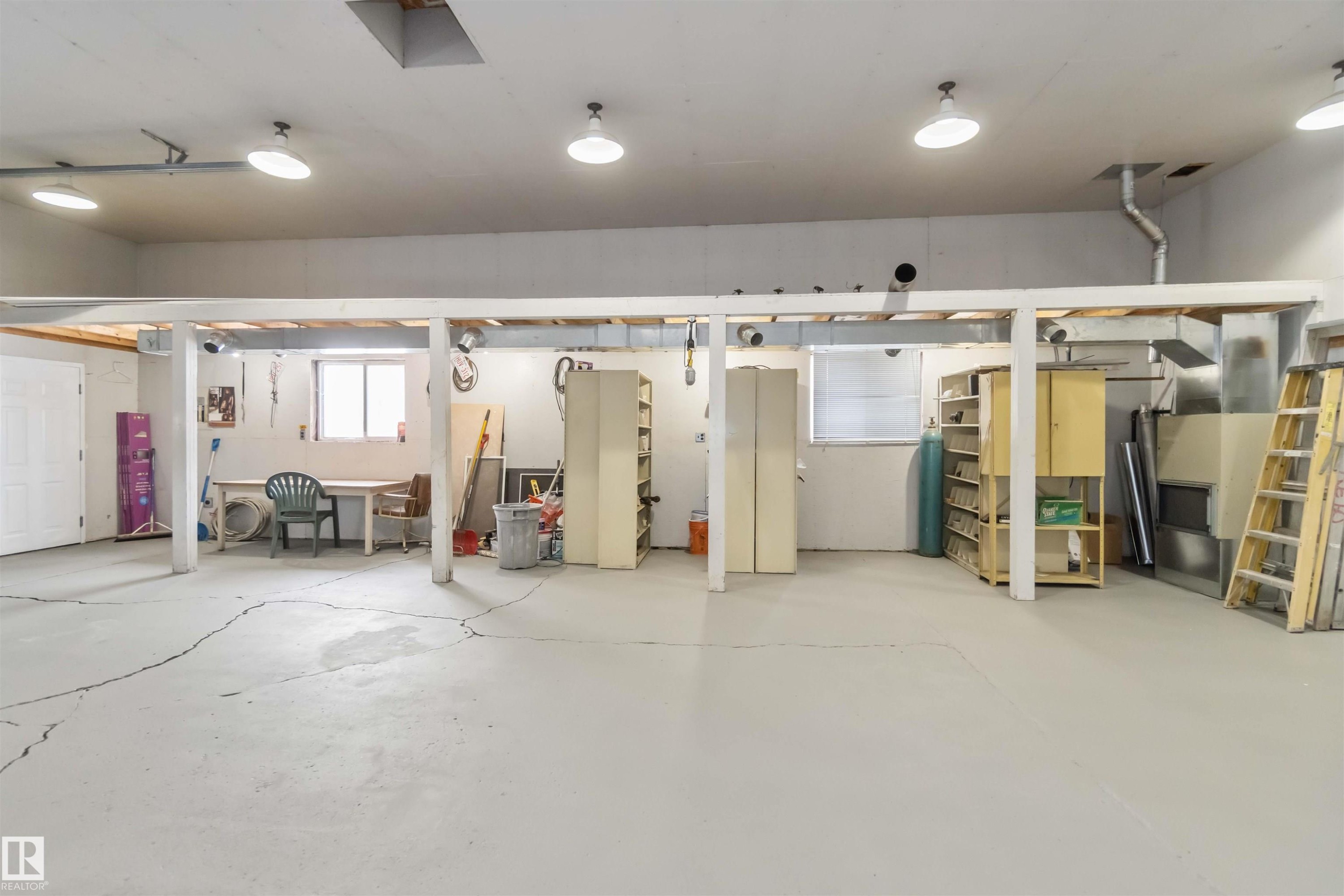 10309 167A Avenue, Edmonton, AB - Indoor