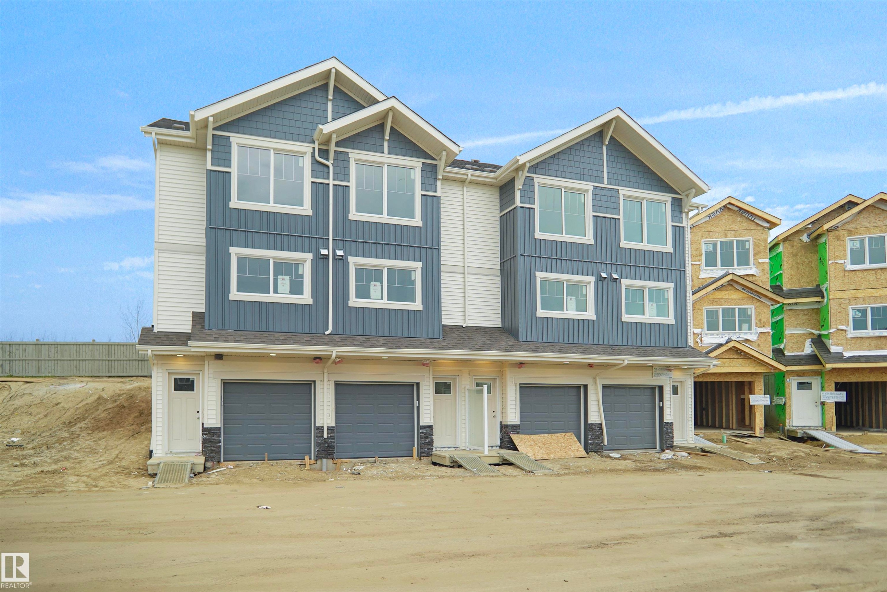 10 531 Merlin Landing, Edmonton, AB - Outdoor With Facade