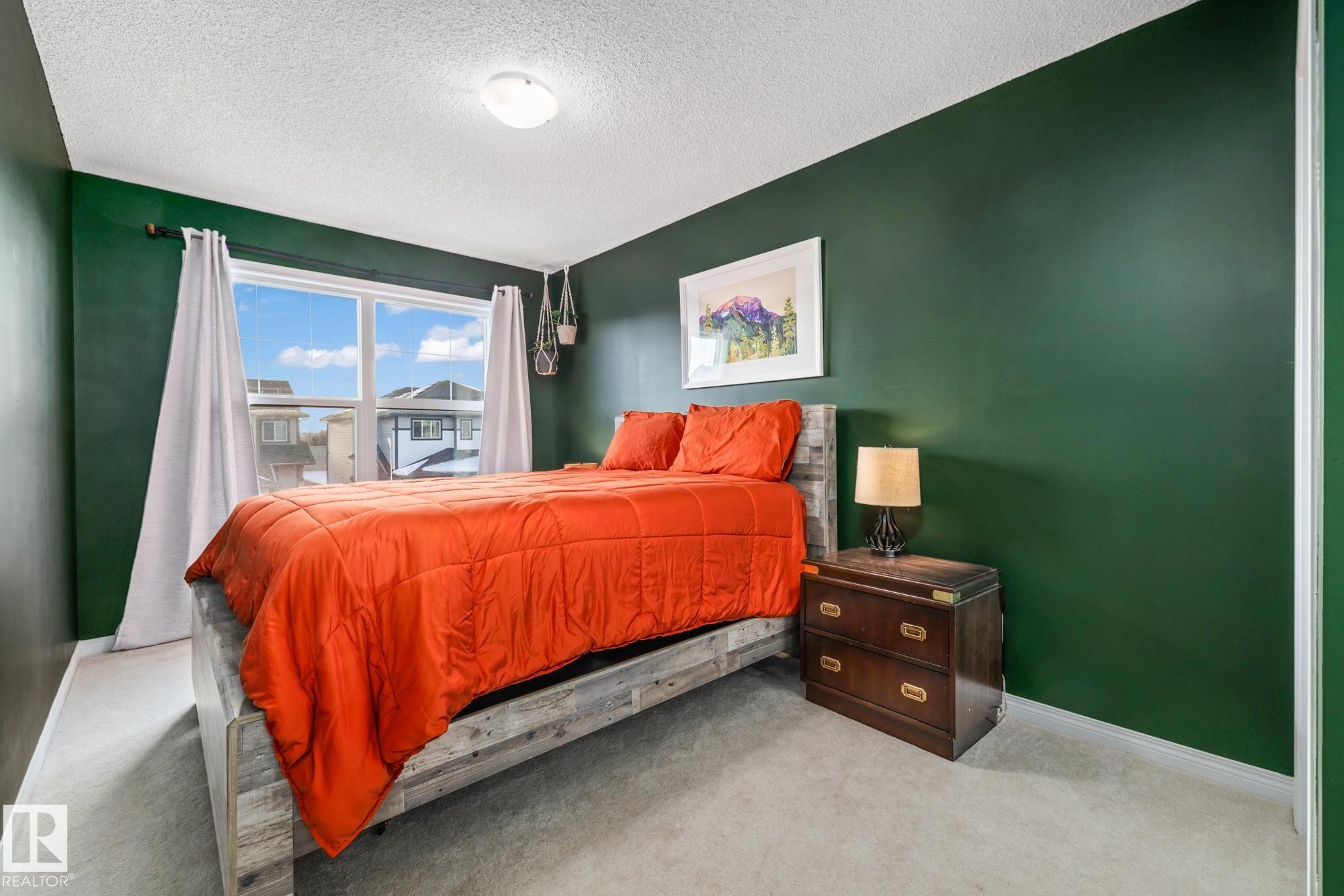 5846 Anthony Crescent, Edmonton, AB - Indoor Photo Showing Bedroom