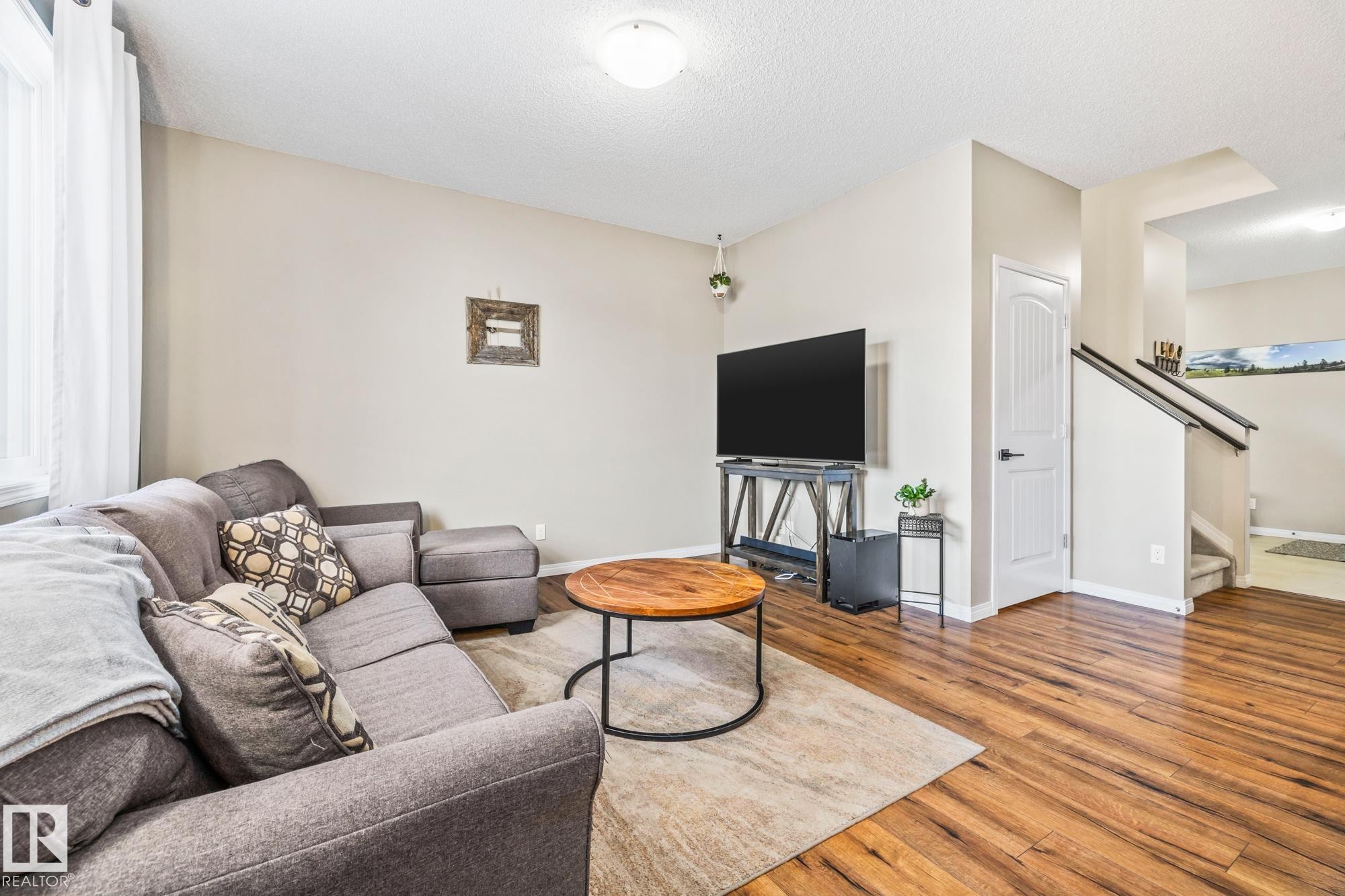 5846 Anthony Crescent, Edmonton, AB - Indoor