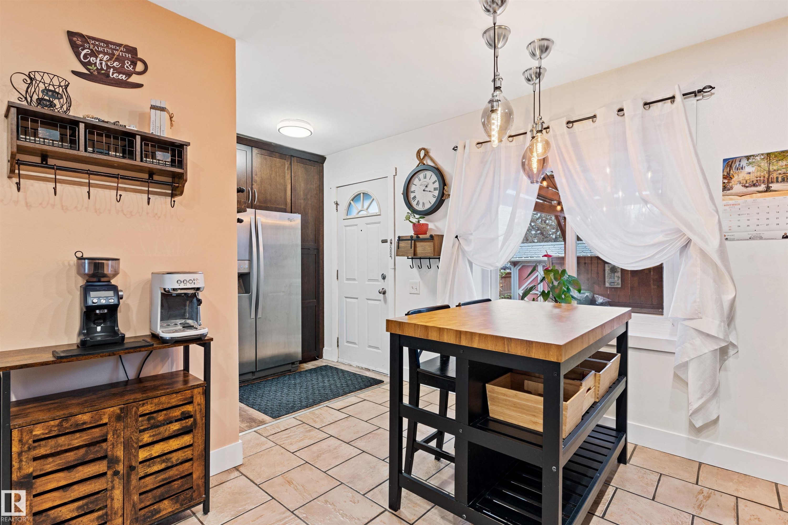 7923 178 Street, Edmonton, AB - Indoor Photo Showing Other Room