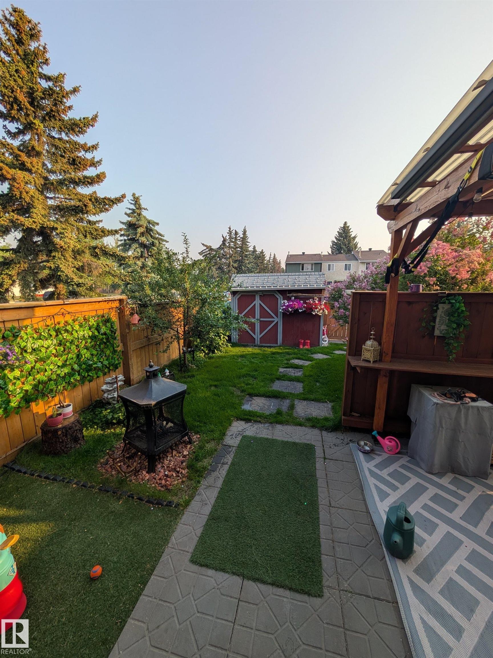 7923 178 Street, Edmonton, AB - Outdoor