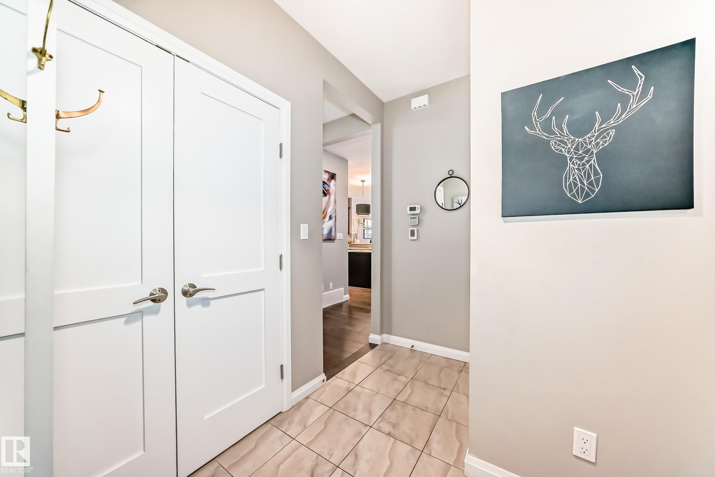 7014 170A Avenue, Edmonton, AB - Indoor Photo Showing Other Room