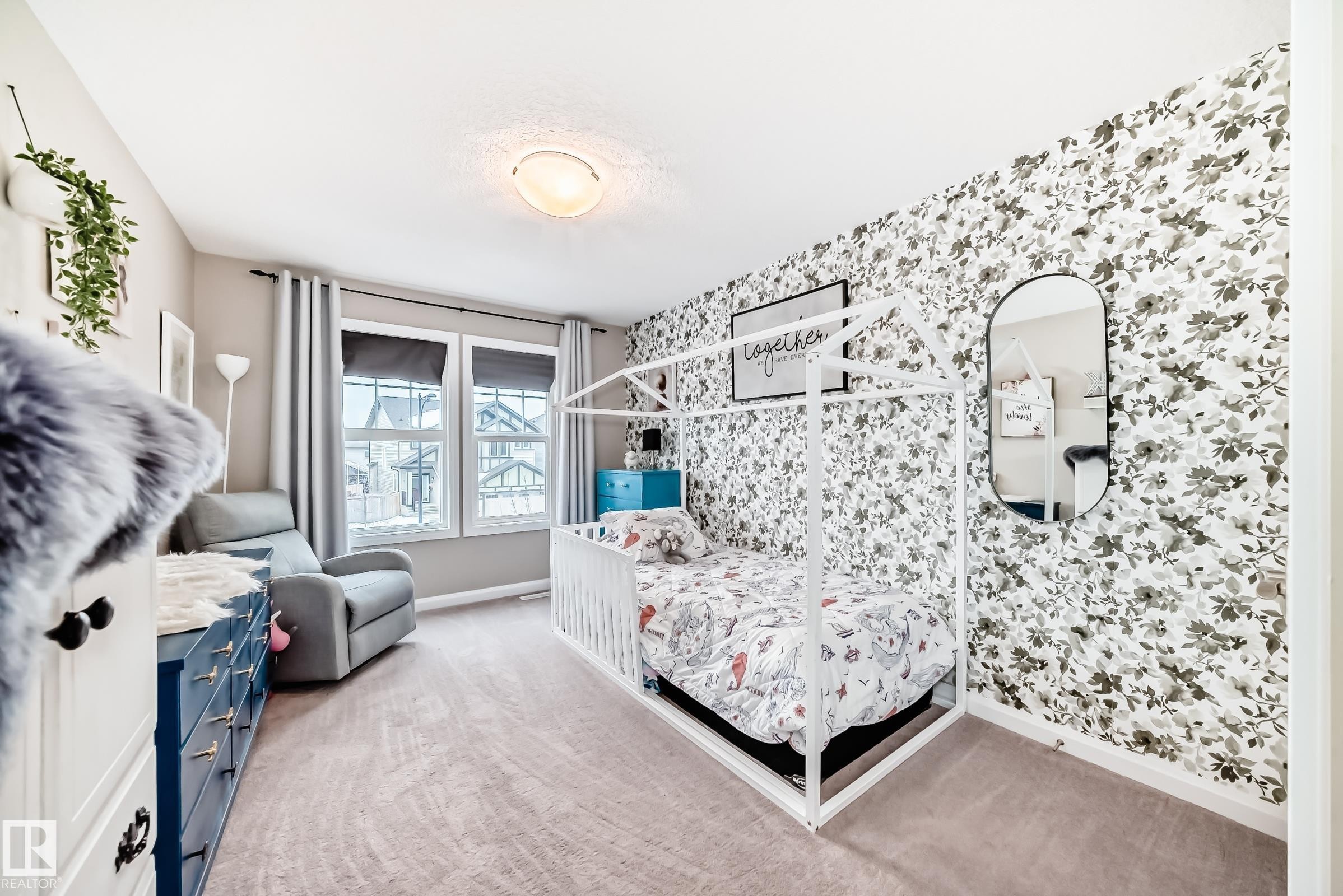 7014 170A Avenue, Edmonton, AB - Indoor Photo Showing Bedroom