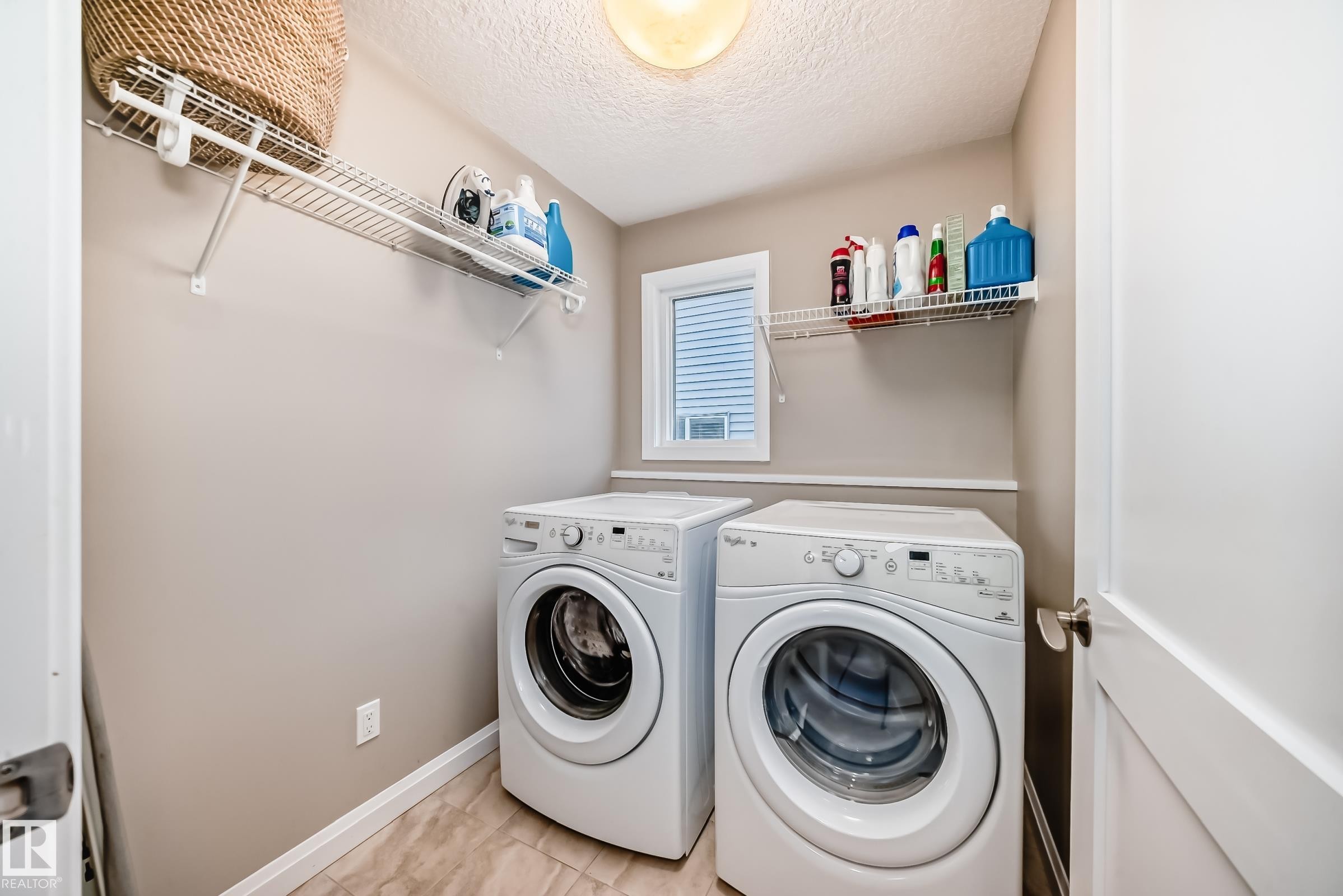 7014 170A Avenue, Edmonton, AB - Indoor Photo Showing Laundry Room