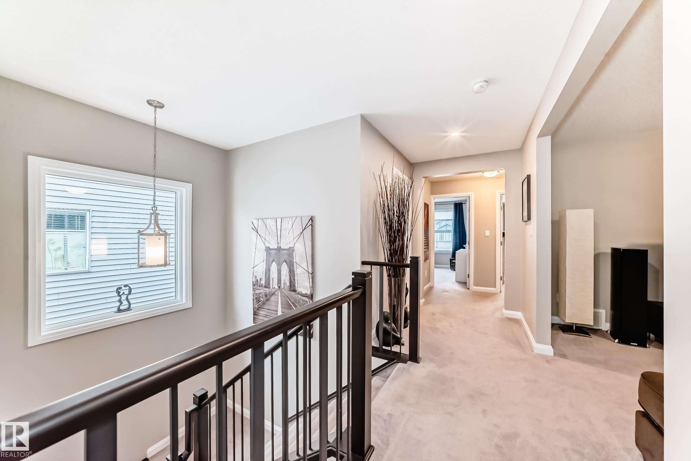 7014 170A Avenue, Edmonton, AB - Indoor Photo Showing Other Room