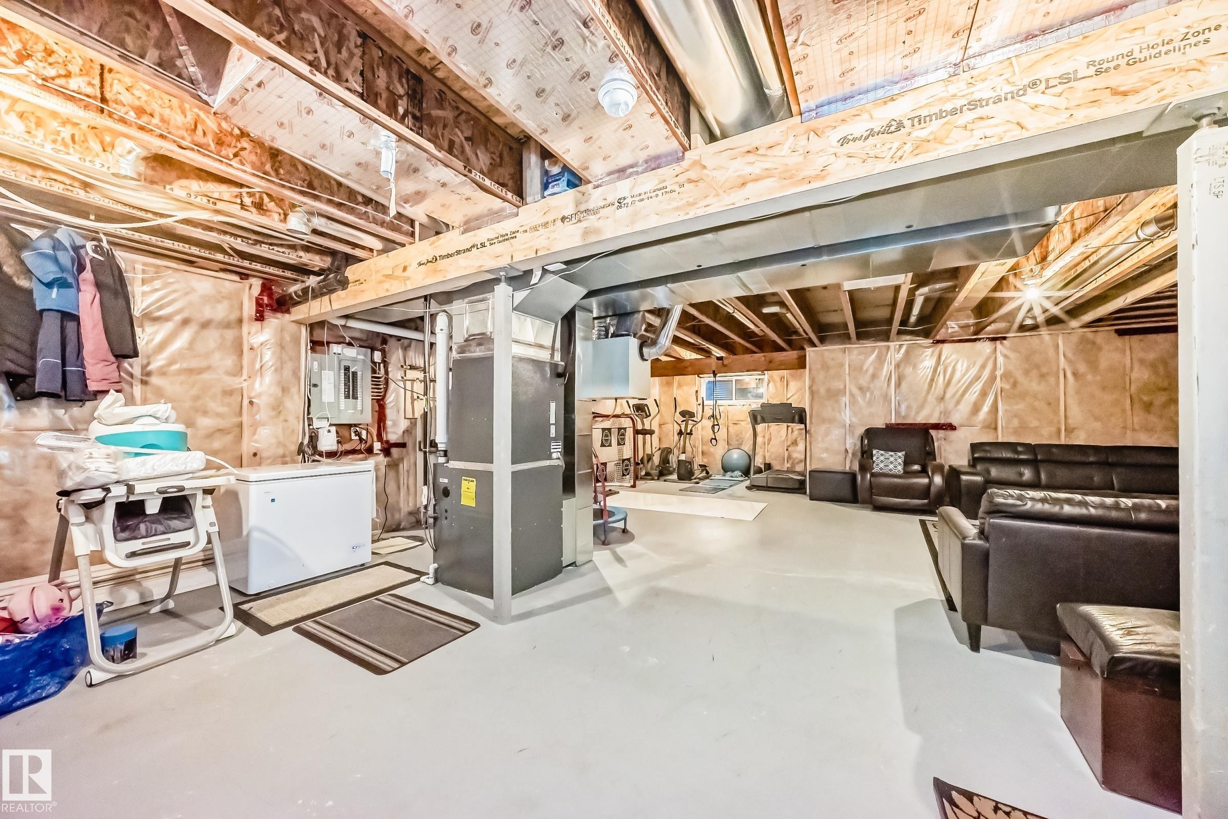 7014 170A Avenue, Edmonton, AB - Indoor Photo Showing Basement