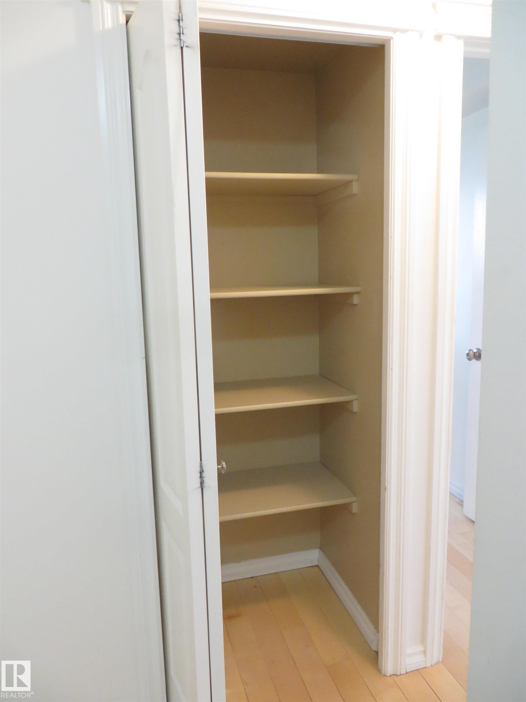 102 10547 83 Avenue, Edmonton, AB - Indoor With Storage