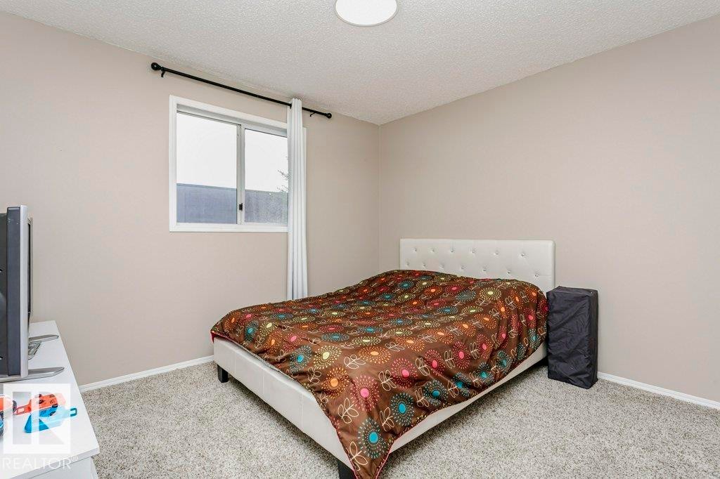3 20 Deerbourne Drive, St. Albert, AB - Indoor Photo Showing Bedroom
